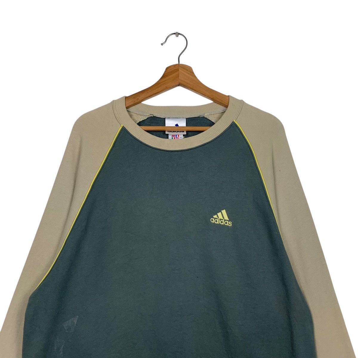 Adidas Vintage ADIDAS Embroidery Small Logo Sweatshirt #1740-C77 Size US L / EU 52-54 / 3 - 2 Thumbnail