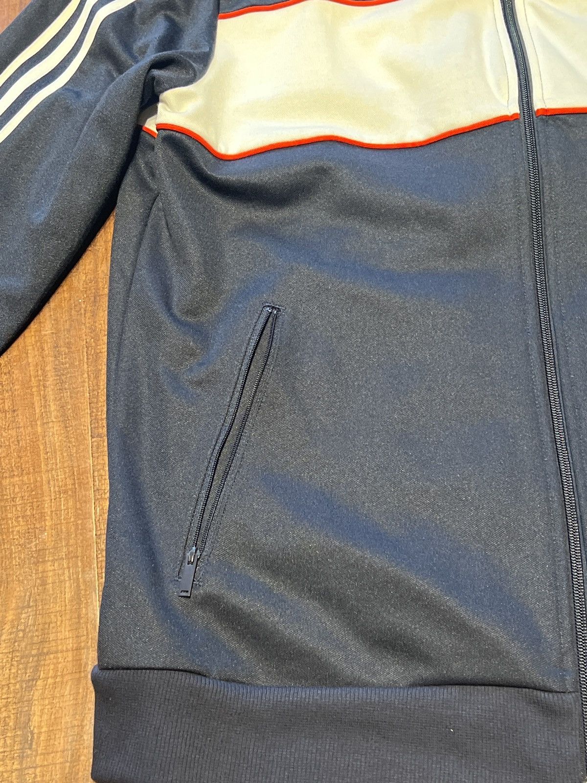 Adidas Adidas Classic Track Jacket Rare size L Size US L / EU 52-54 / 3 - 3 Thumbnail