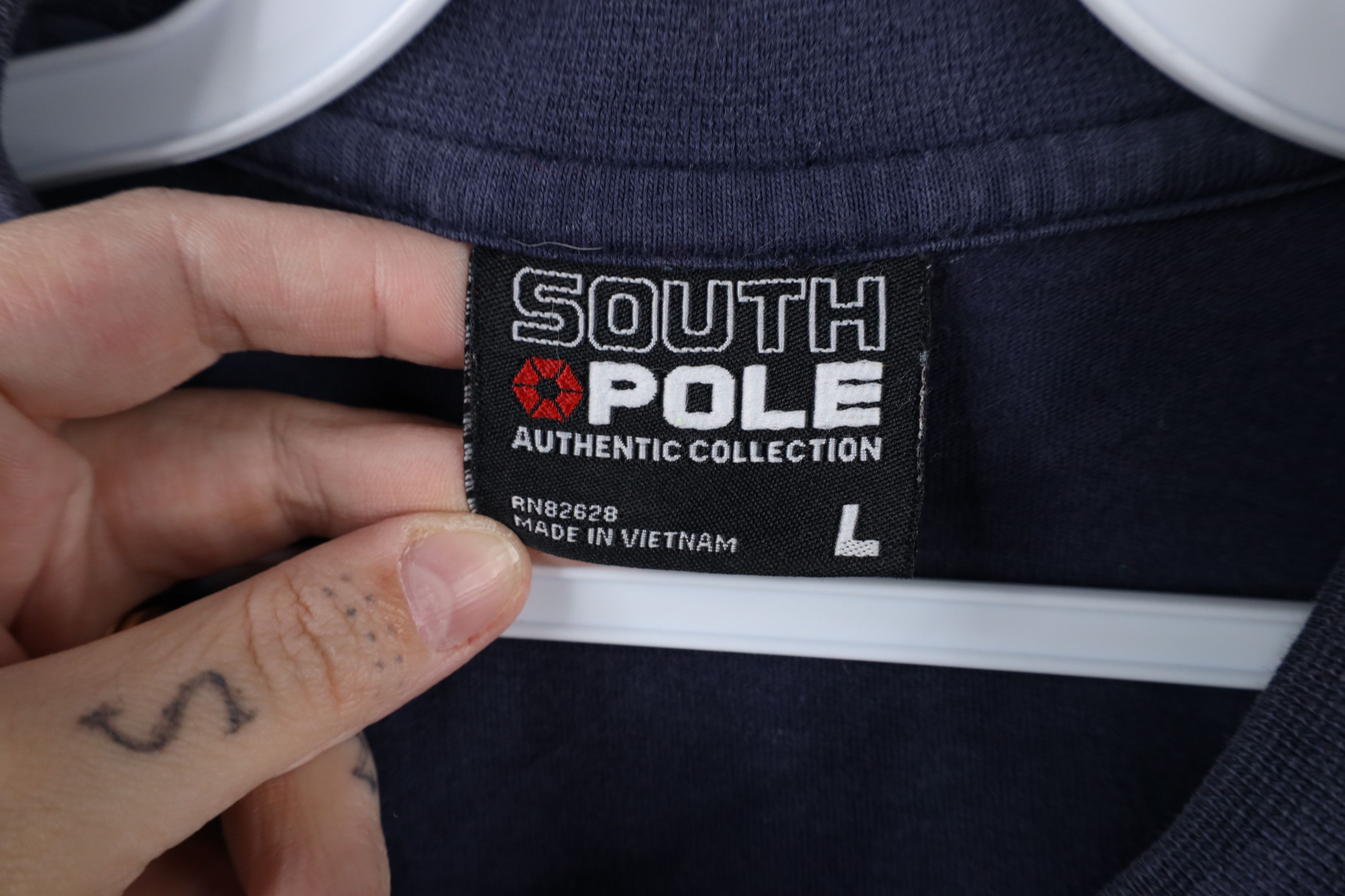 Southpole × Vintage Vintage Southpole Spell Out Baggy Fit Short Sleeve T-Shirt Size US L / EU 52-54 / 3 - 8 Thumbnail
