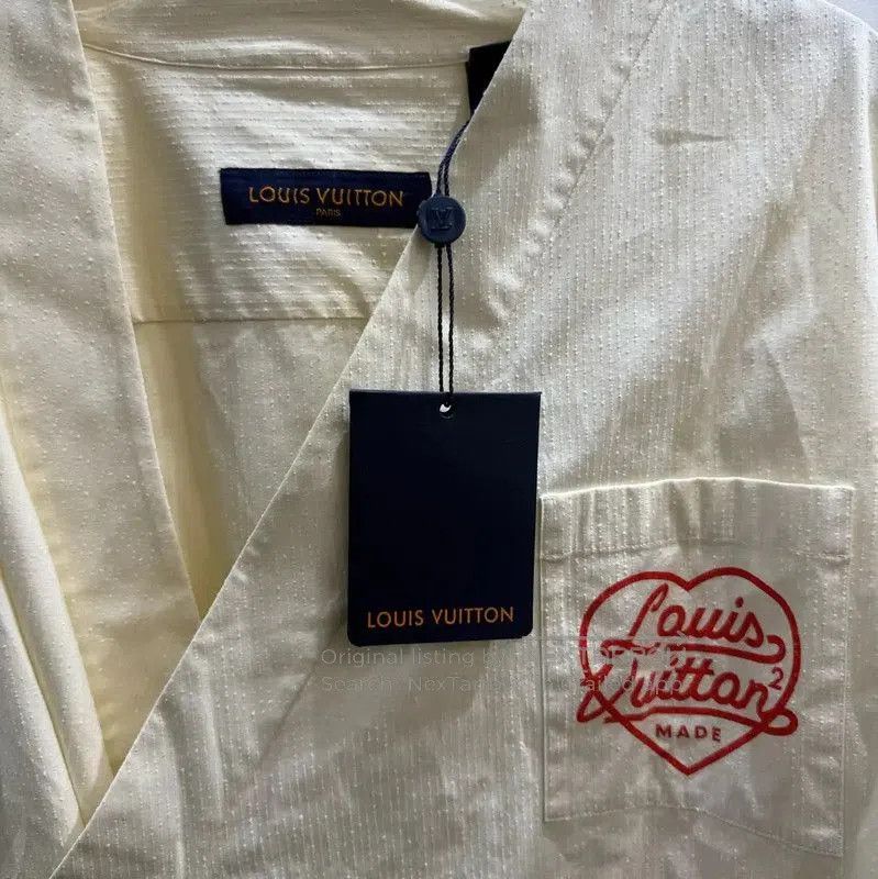 Louis Vuitton Louis Vuitton Men's Cream Polyester Shirt . Size US M / EU 48-50 / 2 - 4 Thumbnail
