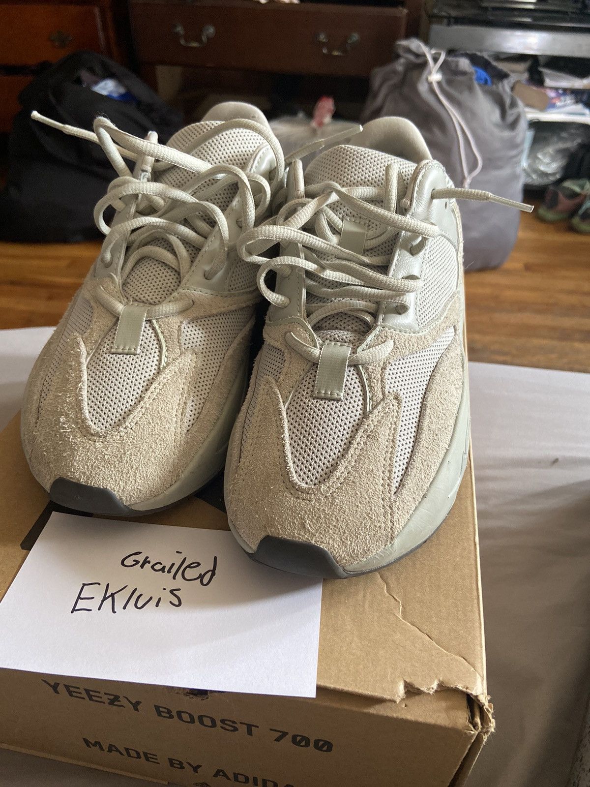 【本物保証 /関税・送料無料】Adidas YEEZY Boost 700 Salt Amazon.com | adidas Men's Yeezy Boost 700 Salt, 6.5