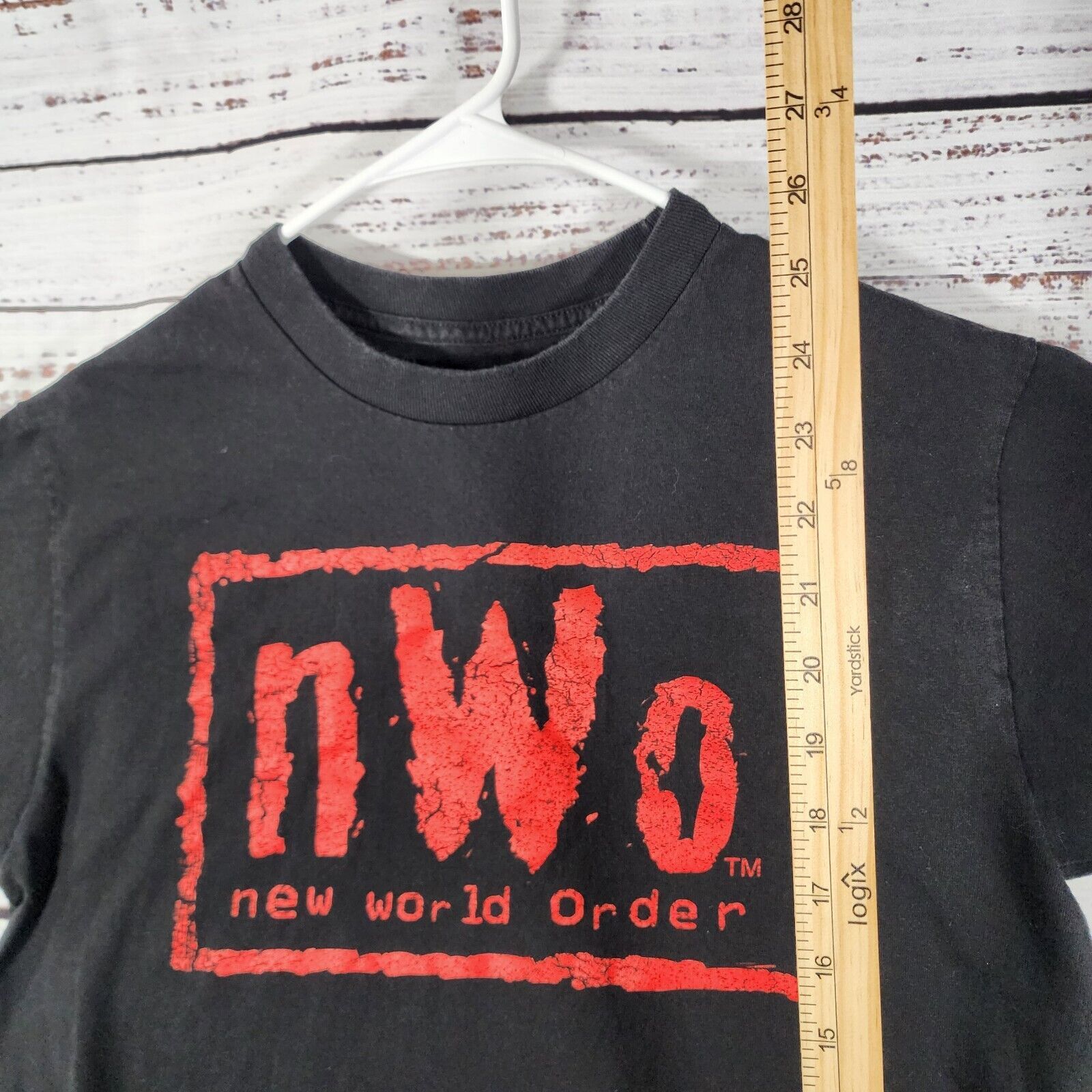 WWE AUTHENTIC WWE WOLFPAC RED & BLACK NWO SHIRT ~ Medium Size US M / EU 48-50 / 2 - 5 Thumbnail