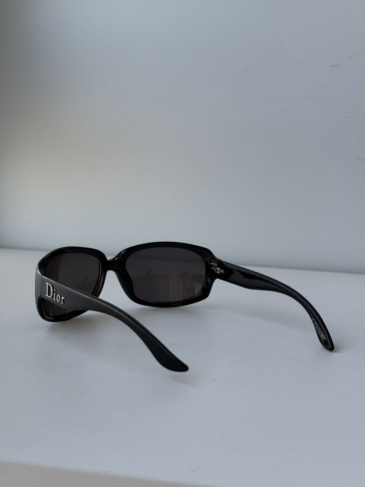 Dior Christian Dior Glossy 2 Black Oval Wrap Sunglasses 58-19 Size ONE SIZE - 7 Thumbnail