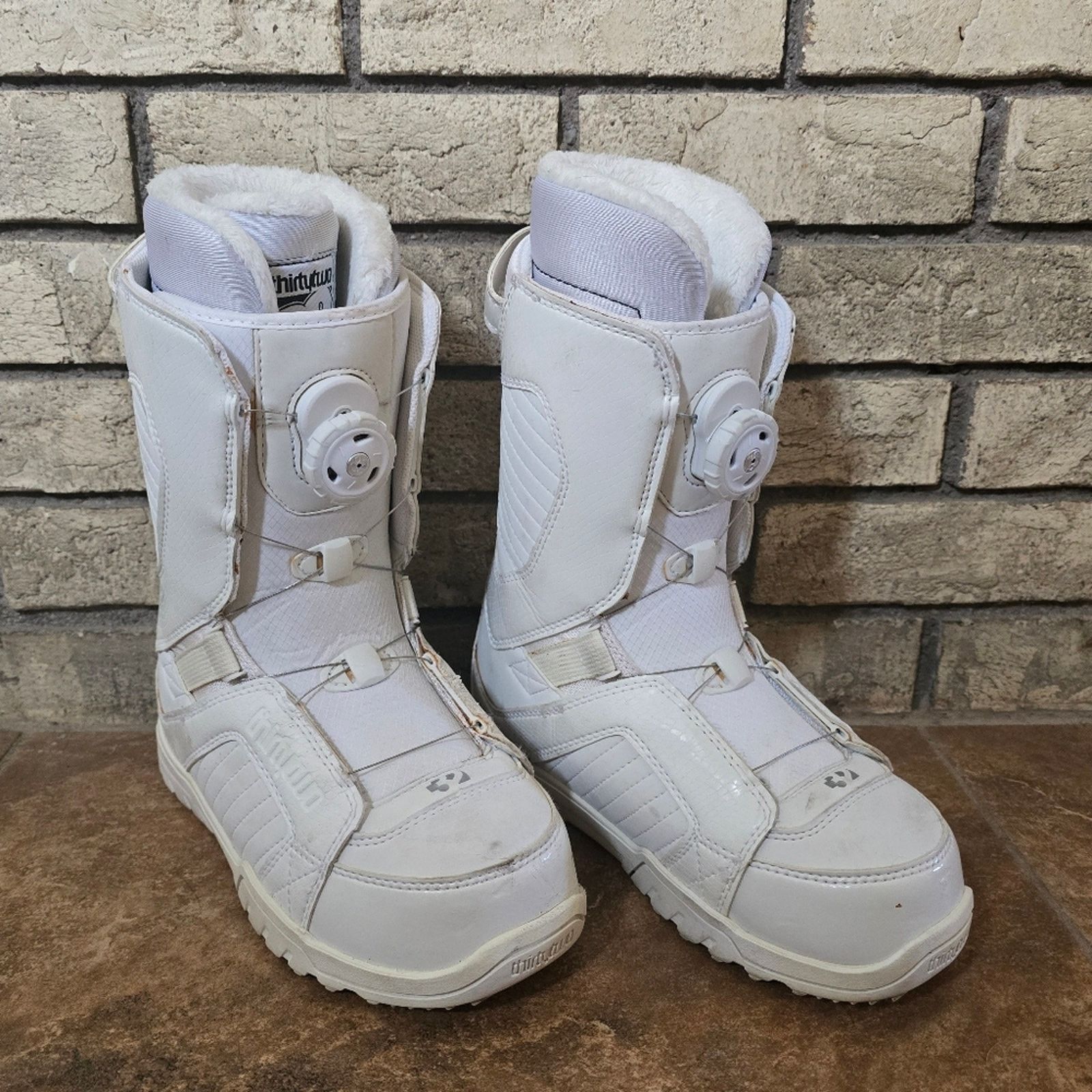 Other White | THIRTYTWO | STW Boa Snowboard Boot Size US 6.5 / IT 36.5 - 2 Thumbnail