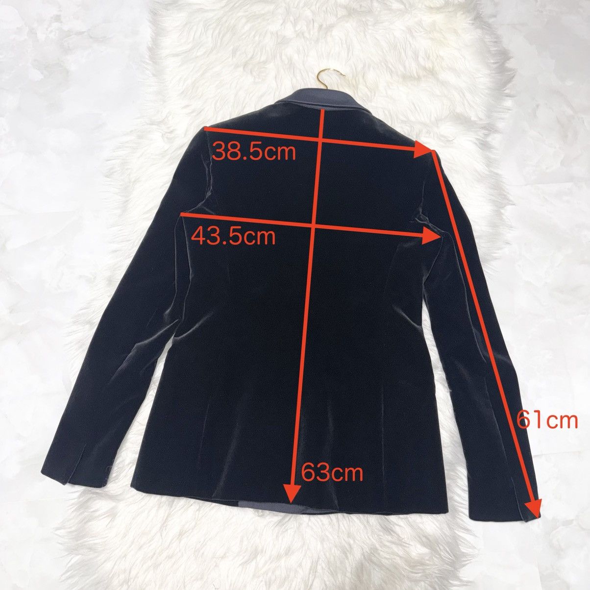 Balenciaga Authentic Balenciaga emblem button peaked velour jacket 36 Size XS / US 0-2 / IT 36-38 - 5 Thumbnail