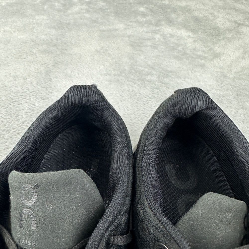 On On Cloud Shoes Black Sneakers Women’s Size 6 US Size US 6 / IT 36 - 9 Thumbnail