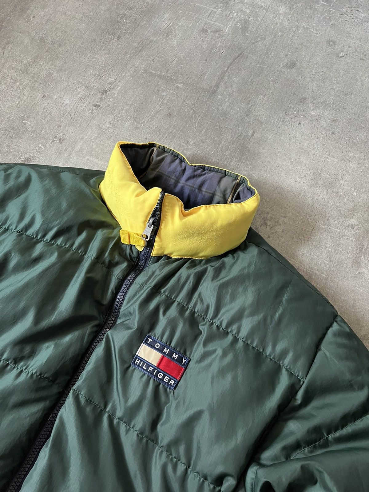 Tommy Hilfiger Vintage Tommy Hilfiger reversible tartan puffer jacket 90s Size US L / EU 52-54 / 3 - 14 Thumbnail