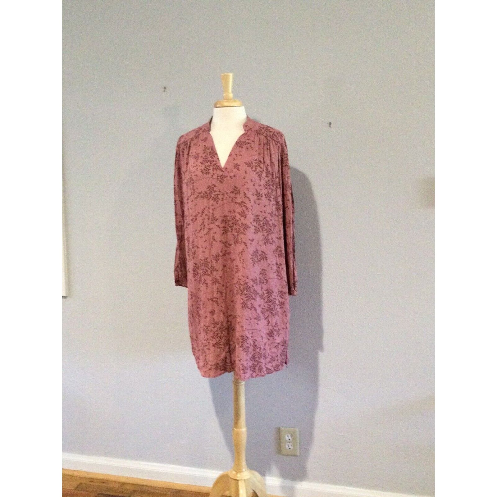 Vintage A.N.A. V-Neck Mauve Floral Long Sleeve Shift Dress Sz Small Size S / US 4 / IT 40 - 1 Thumbnail