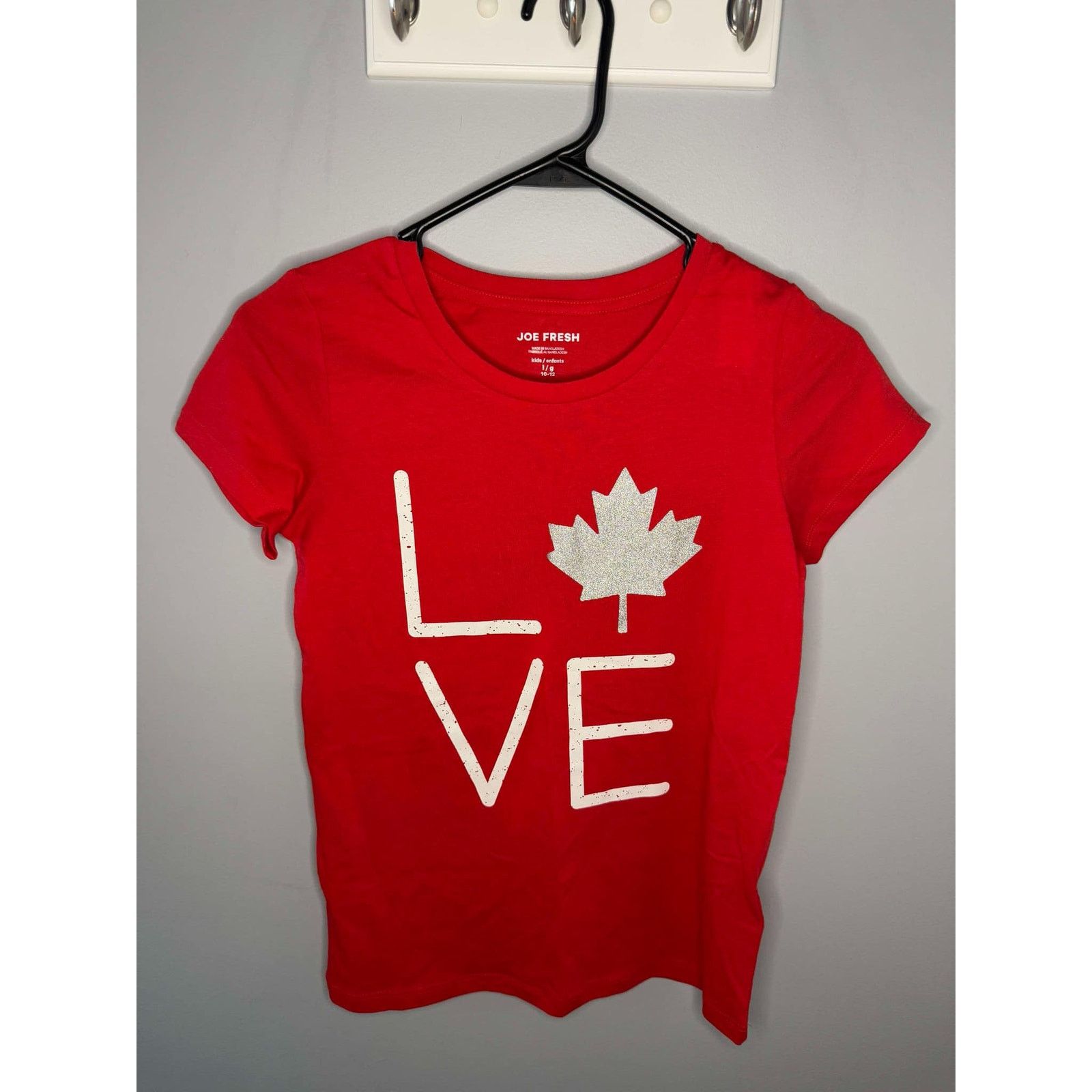 Joe Freshgoods NWT Joe Fresh Graphic Tee Red/White Kids L (10-12) Size L / US 10 / IT 46 - 1 Thumbnail