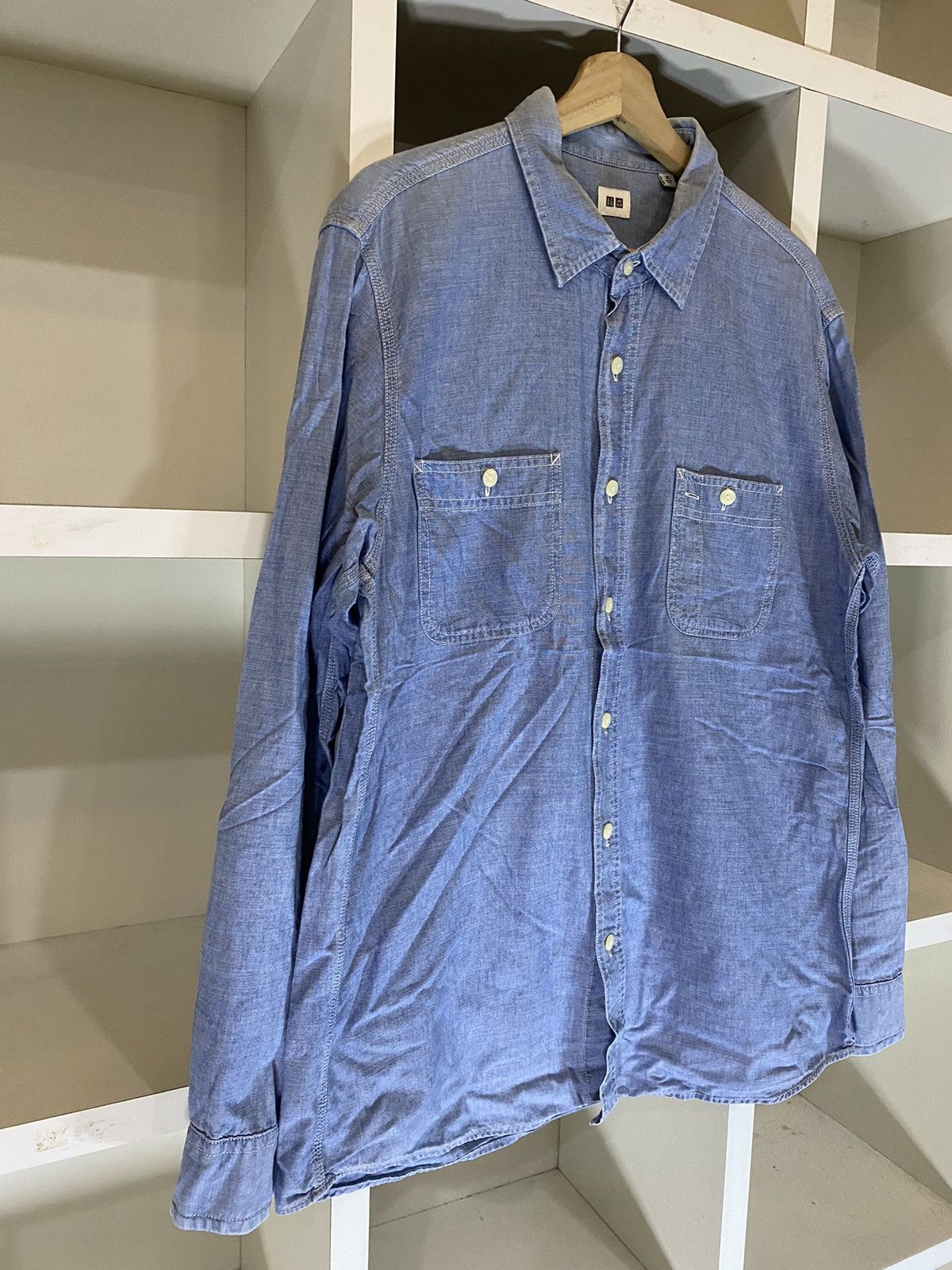 Uniqlo Uniqlo Button Ups Denim Shirt Size US XL / EU 56 / 4 - 4 Thumbnail