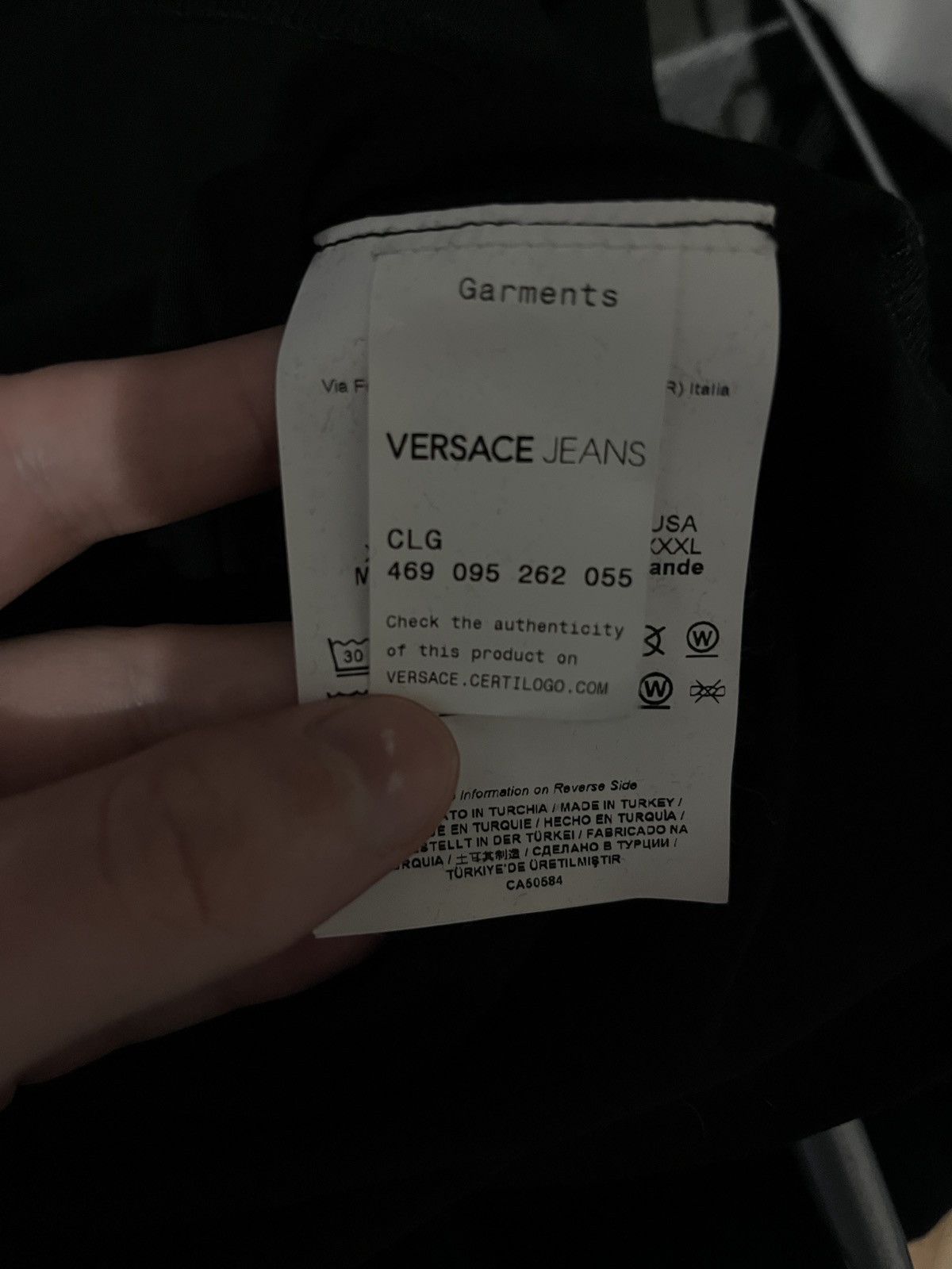 Versace “Versace T-Shirt - Luxury Streetwear Statement” Size US XXL / EU 58 / 5 - 3 Thumbnail