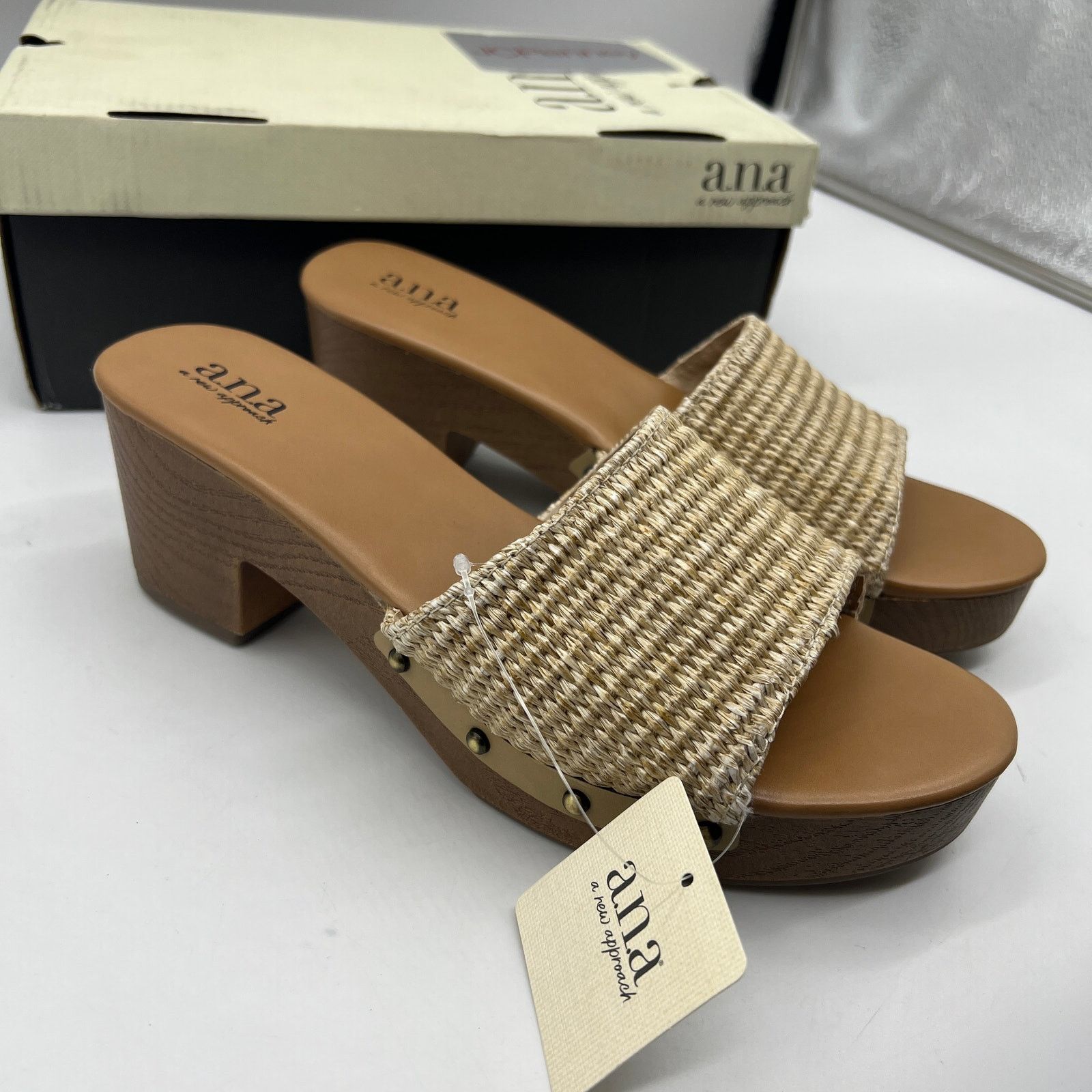 Other a.n.a. Women Shoes Robinson Casual Heel Natural Color Size 9 Size US 9 / IT 39 - 1 Thumbnail