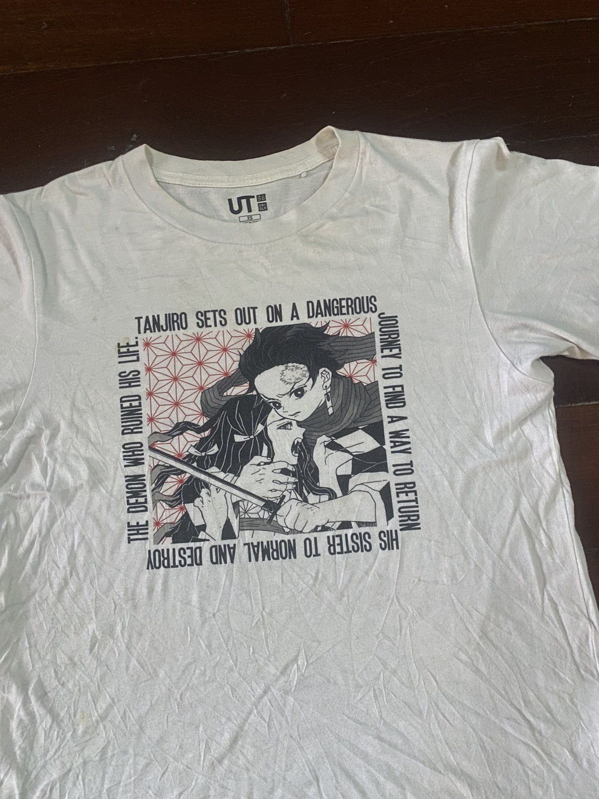 Anime × Cartoon Network × Japanese Brand Rare uniqlo X Demon slayer tanjiro nezuko manga anime cospa Size US XS / EU 42 / 0 - 1 Thumbnail