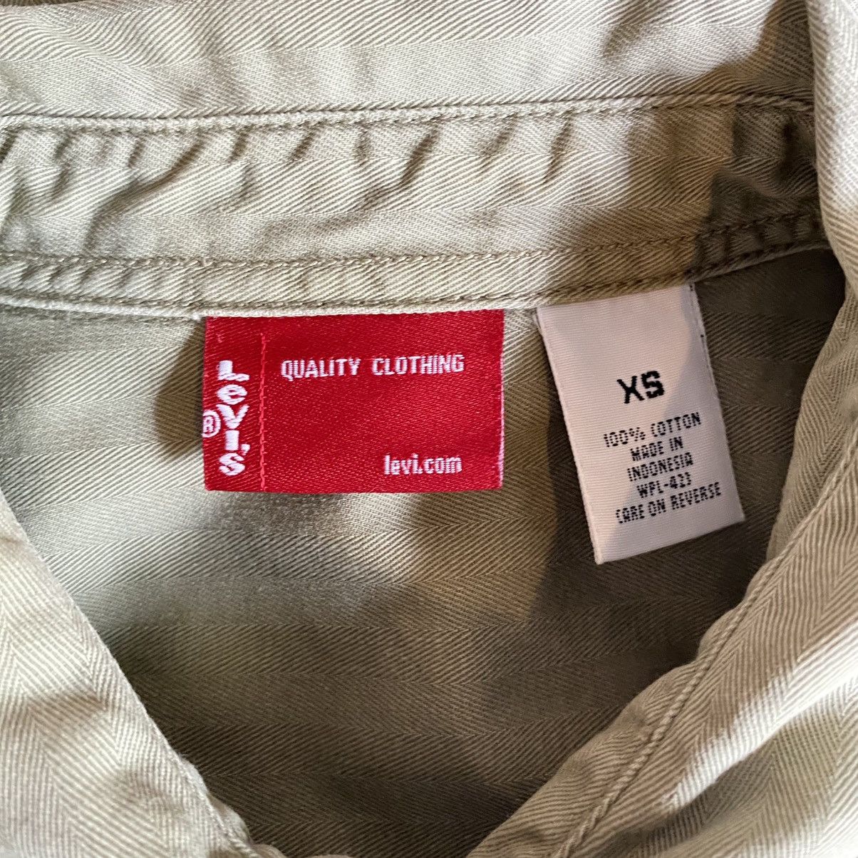 Levi's Levi's Vintage Military Style Button-Up Shirt Size S / US 4 / IT 40 - 14 Thumbnail