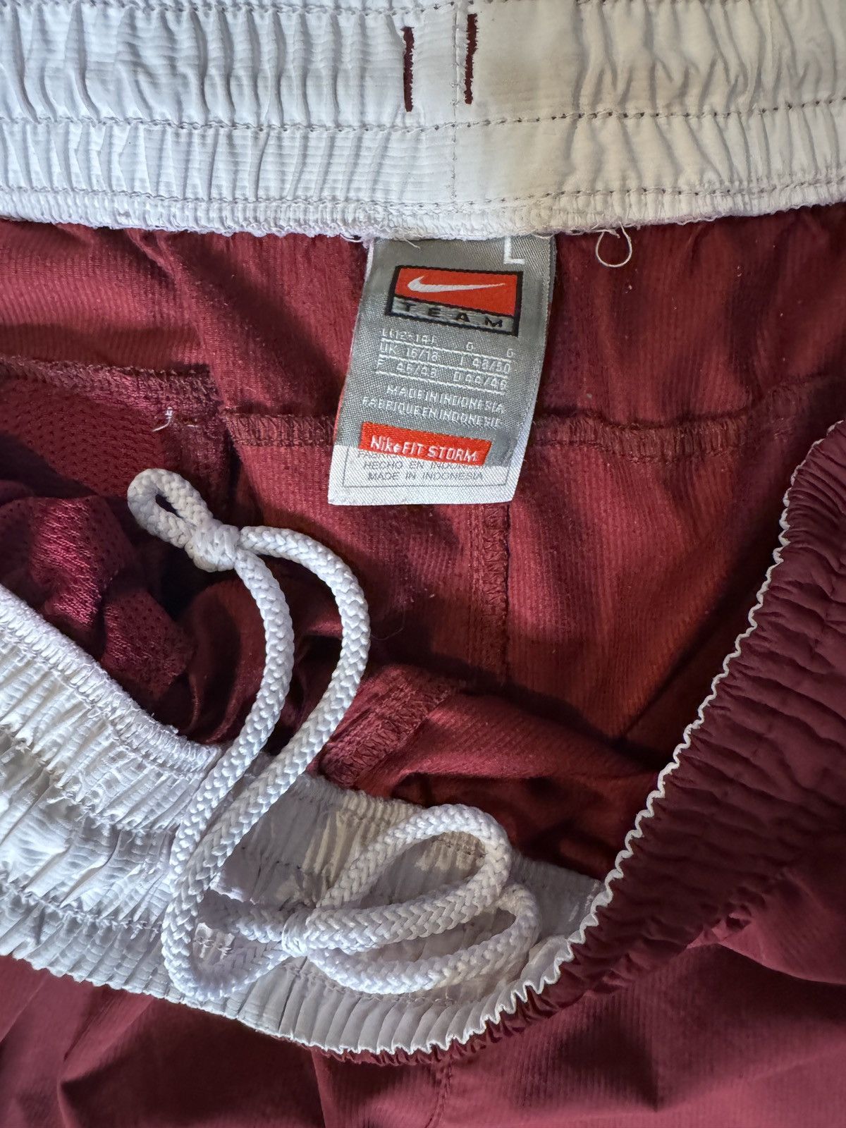 Nike Nike Nylon Vintage Sweatpants Size US 34 / EU 50 - 5 Thumbnail