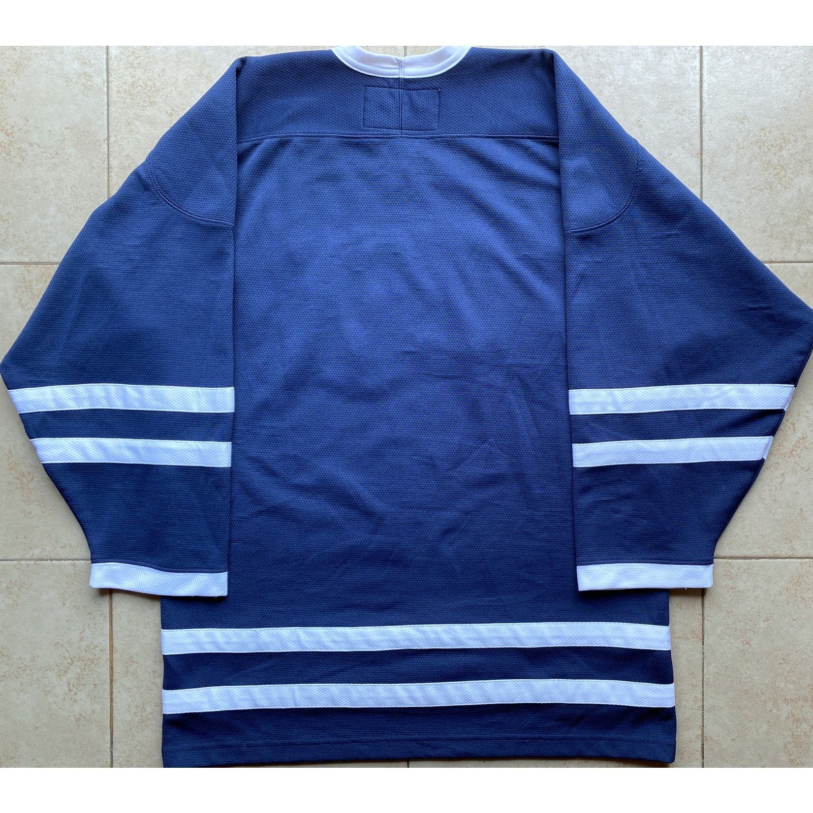 NCAA × NHL UNH New Hampshire Wildcats 90s BAUER hockey M navy NCAA vtg Size US M / EU 48-50 / 2 - 4 Thumbnail