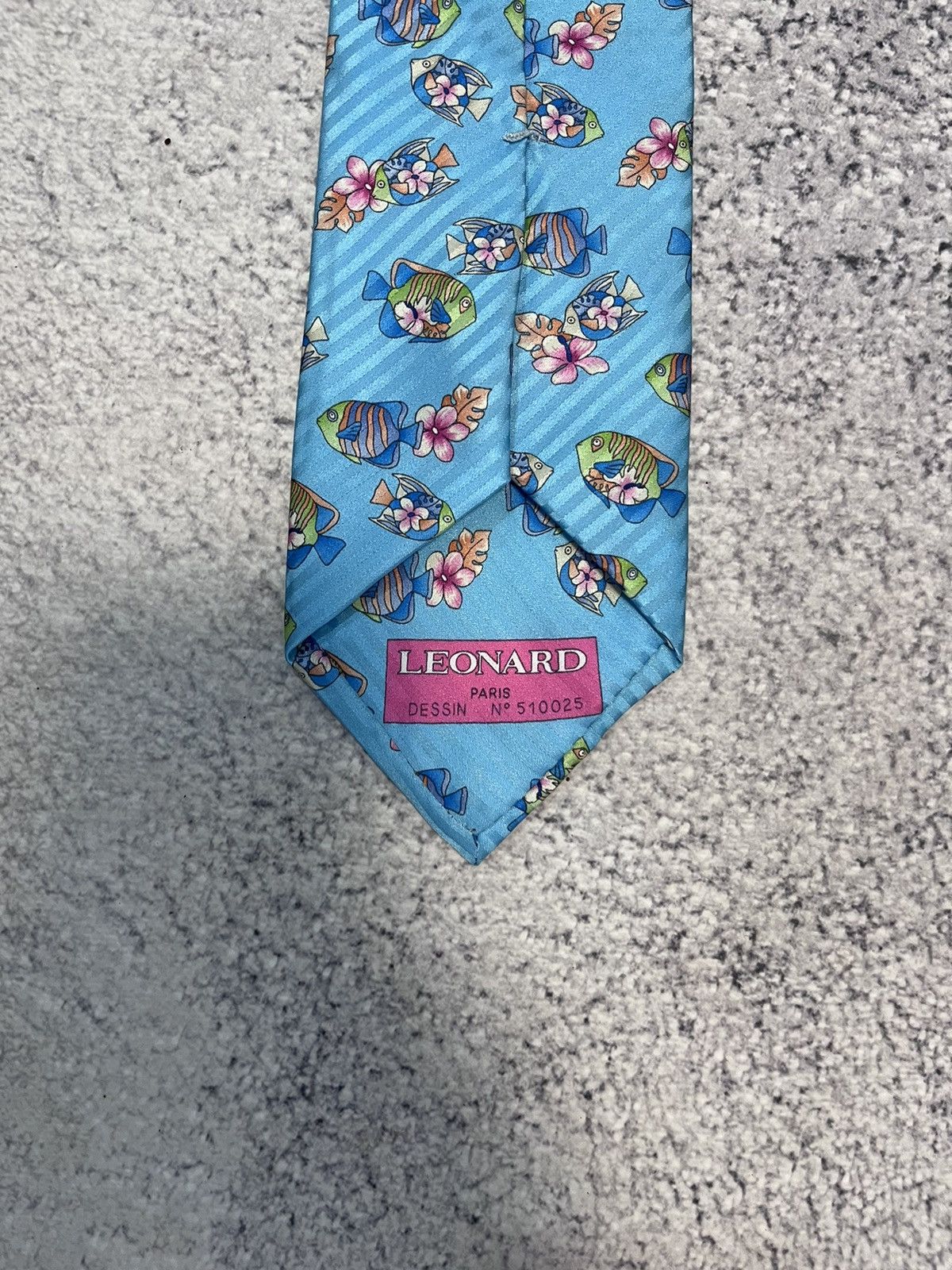 Leonard Paris Leonard Paris Tie 100%Silk Monogram Fish Floral MadeInItaly Size ONE SIZE - 3 Thumbnail