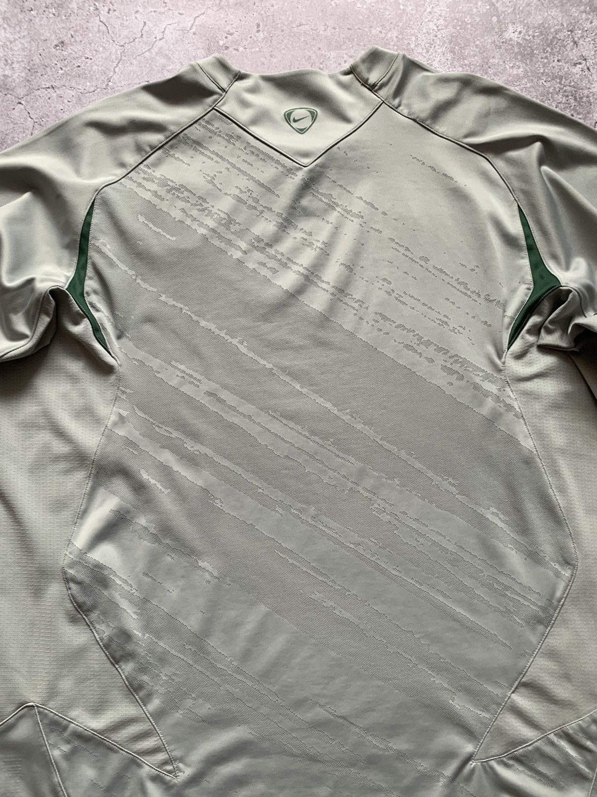 Nike × Vintage 🔥VINTAGE NIKE CELTIC 2000s TRAINING JERSEY Size US XL / EU 56 / 4 - 8 Thumbnail