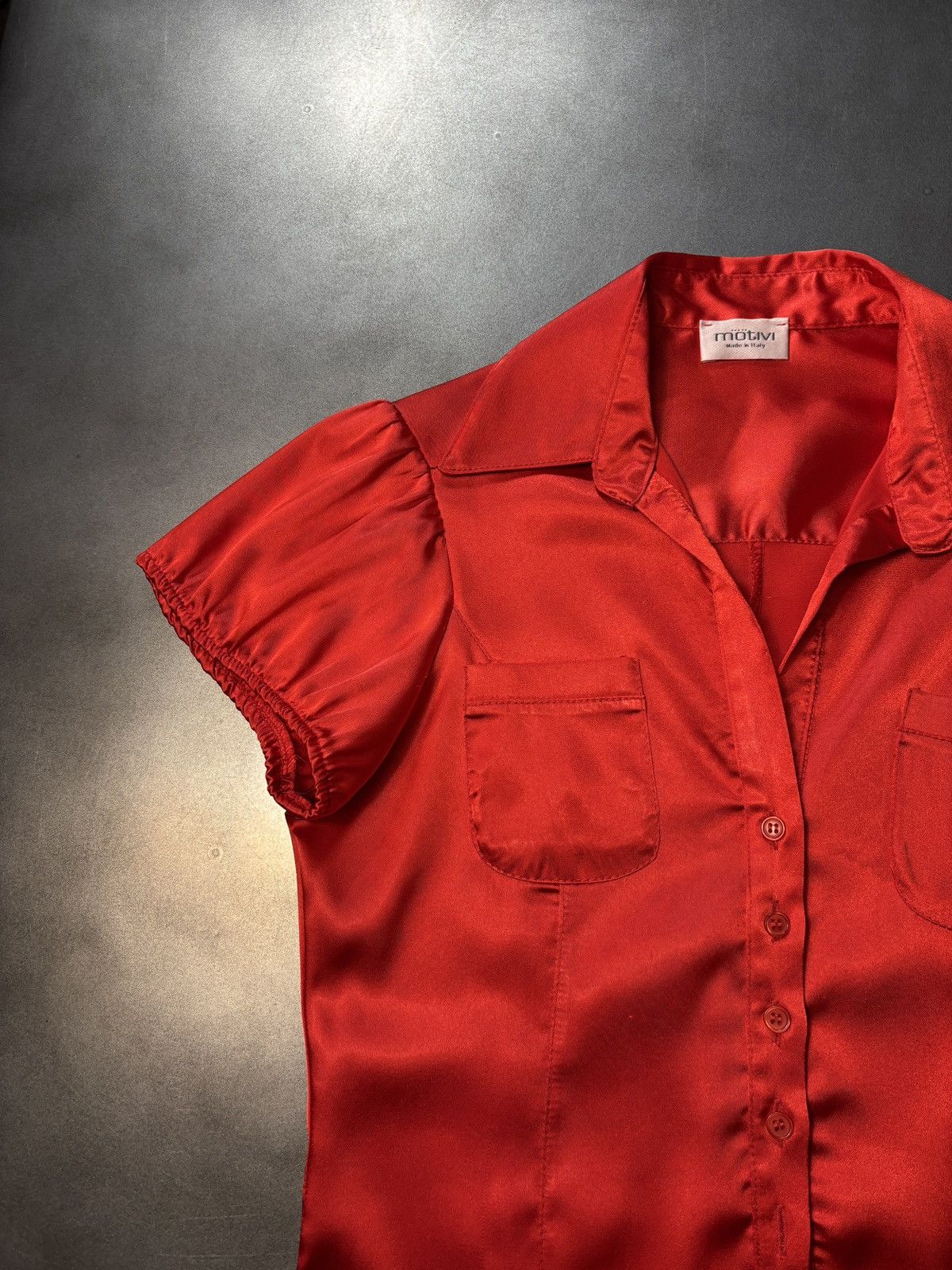 MotivMfg × Vintage Vintage Motivi Satin Shirt Short Sleeve Italy Y2K 1990s 2000 Size M / US 6-8 / IT 42-44 - 9 Thumbnail