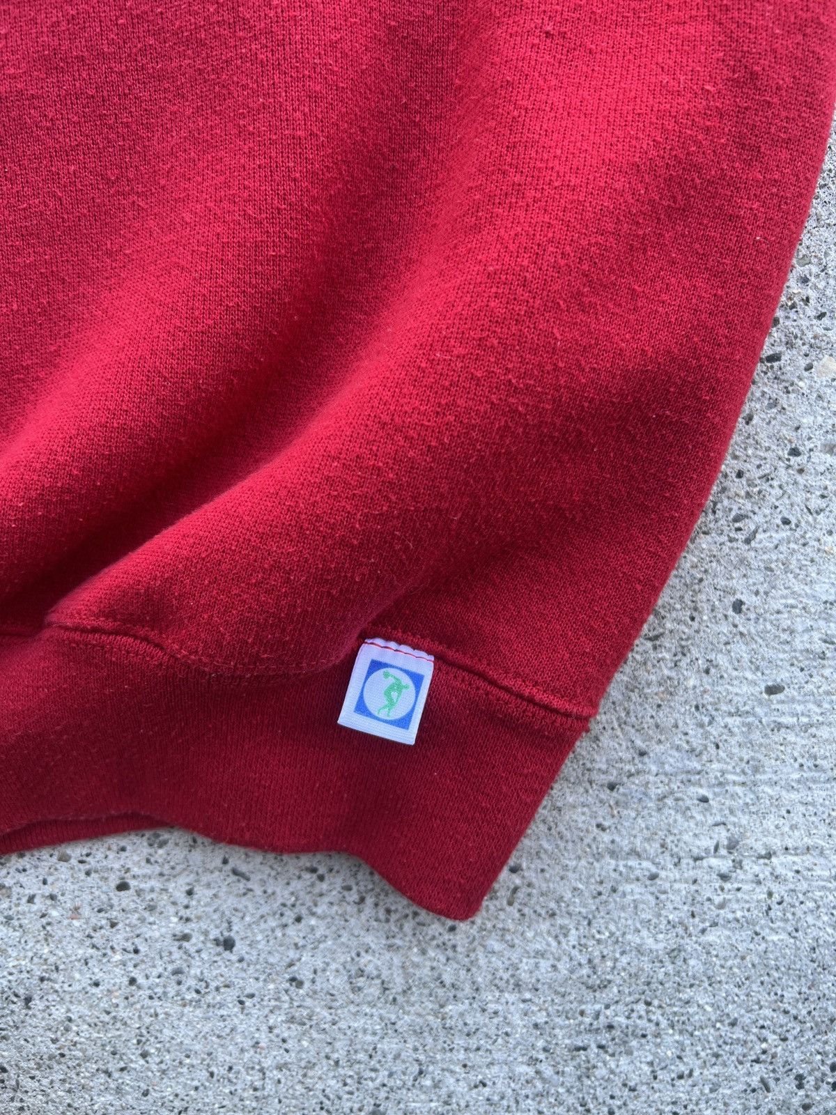 National Athletic Goods × Russell Athletic Vintage 90s’ Red Blank Discus Athletic Sweatshirt Size M / US 6-8 / IT 42-44 - 3 Thumbnail