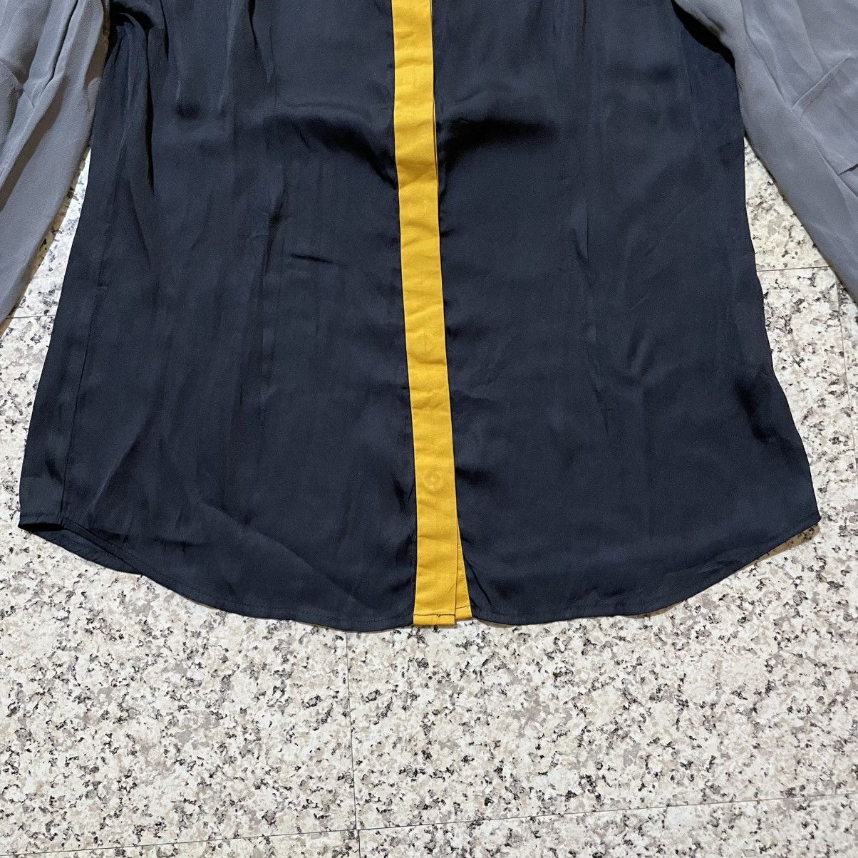 GU × Undercover GU x Undercover Color-block Balloon Sleeve Blouse size S Size S / US 4 / IT 40 - 3 Thumbnail