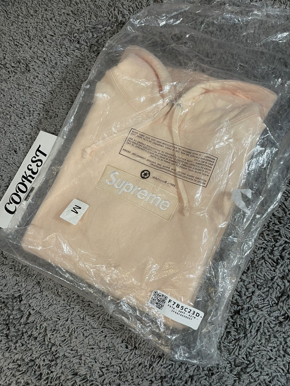 Supreme 2016FW Supreme Box Logo Hoodie Hooded Sweatshirt Peach Pink Size US M / EU 48-50 / 2 - 11 Thumbnail