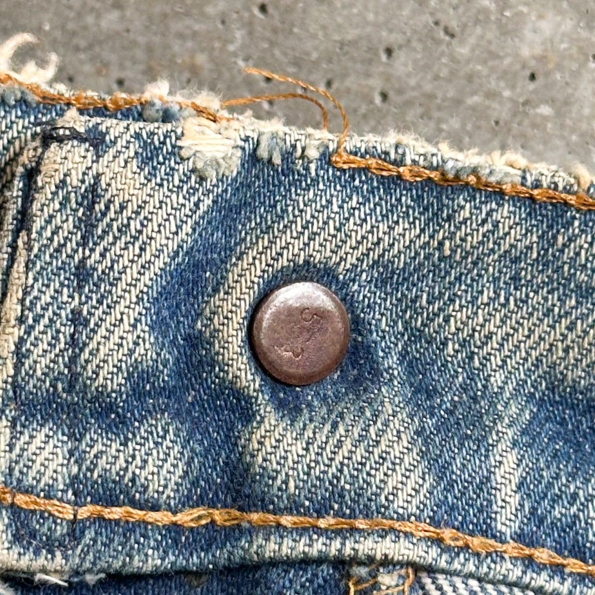 Levi's 60’s THRASHED Orange Tab 684 Flared Patchwork Denim Size US 32 / EU 48 - 7 Thumbnail
