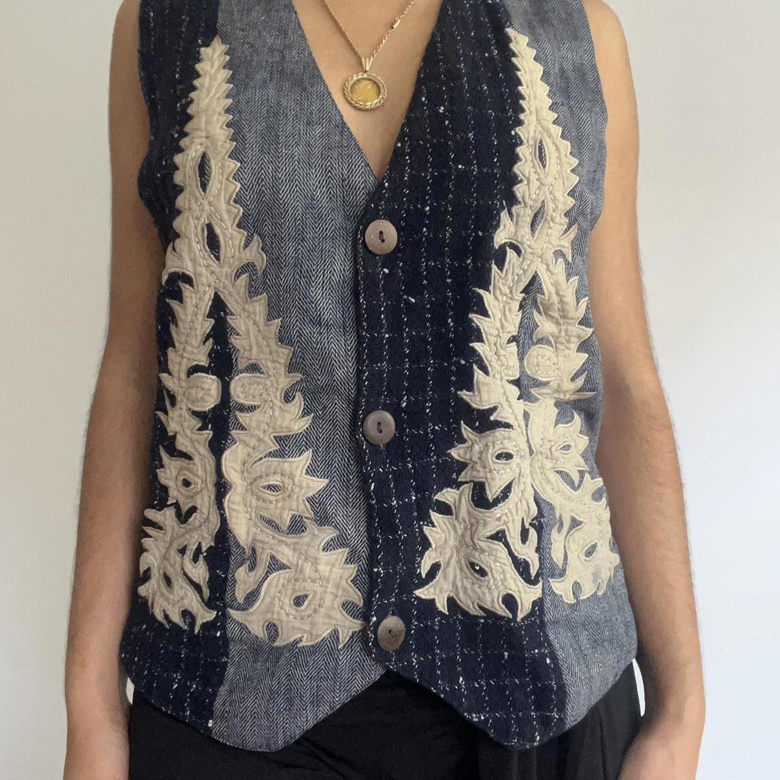 Other Navy blue and cream embroidered vest with a boho vibe #boho Size M / US 6-8 / IT 42-44 - 2 Thumbnail