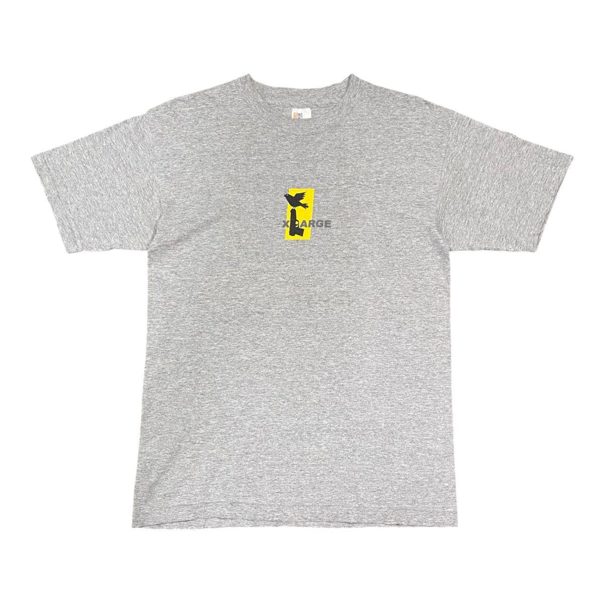 Vintage VINTAGE 1998 XLARGE BIRD ON GUN T SHIRT Size US M / EU 48-50 / 2 - 1 Thumbnail