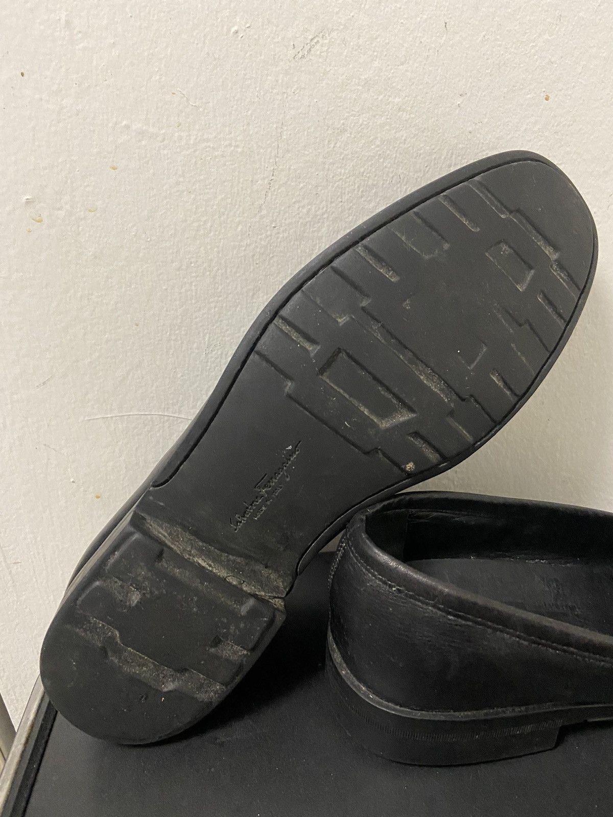 Salvatore Ferragamo SALVATORE FERRAGAMO Horse Shoe Men's Size 8 D Black Loafers Size US 8 / EU 41 - 8 Thumbnail