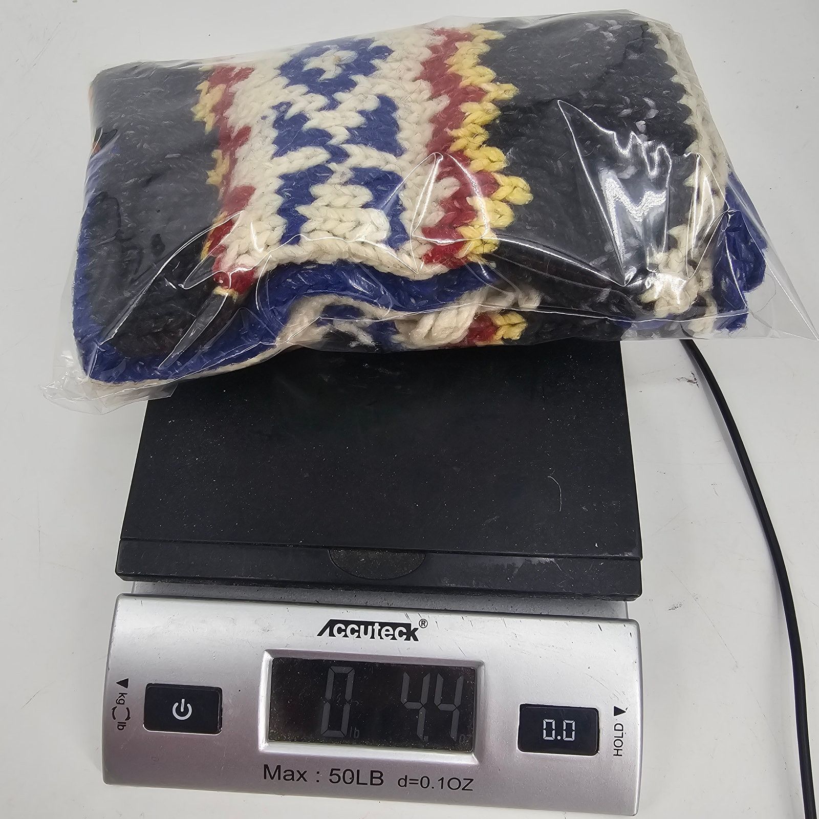 Vintage Vintage 70s Fair Isle Knitted Ski Hat Beanie Chullo Toque OS Size ONE SIZE - 9 Thumbnail