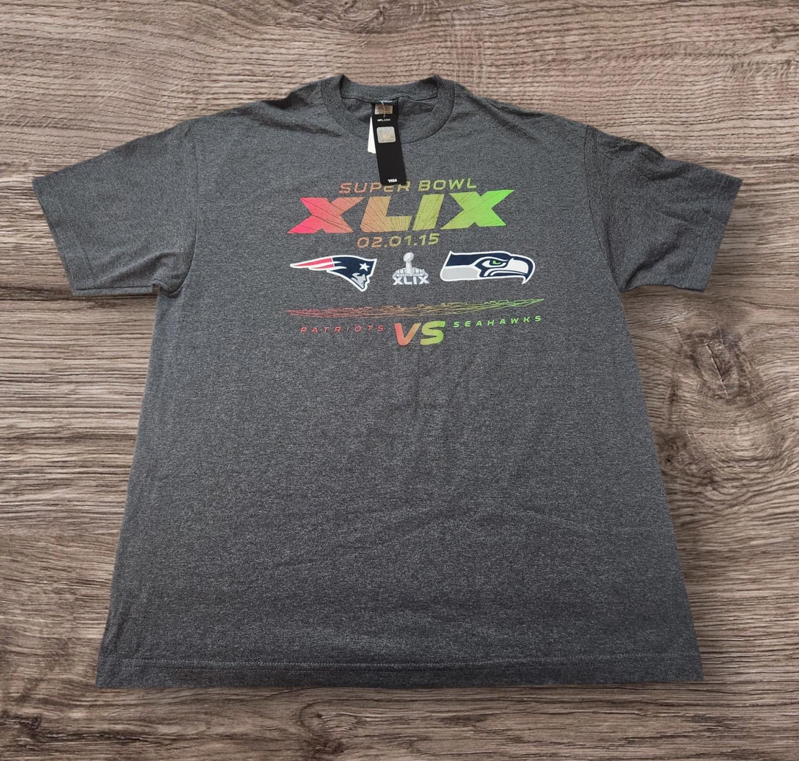 NFL NFL 2015 Super Bowl XLIX Patriots Seahawks T-Shirt Adult XL Size US XL / EU 56 / 4 - 1 Thumbnail
