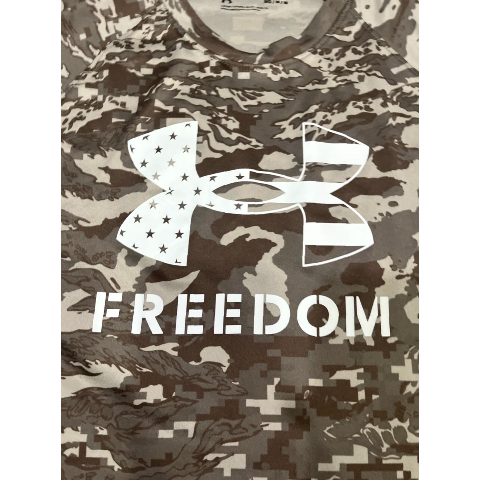 Under Armour Under Armour Freedom Tech Camo Short Sleeve Shirt M Mens Shirt Camouflage Brown - 90s? Size US M / EU 48-50 / 2 - 2 Thumbnail