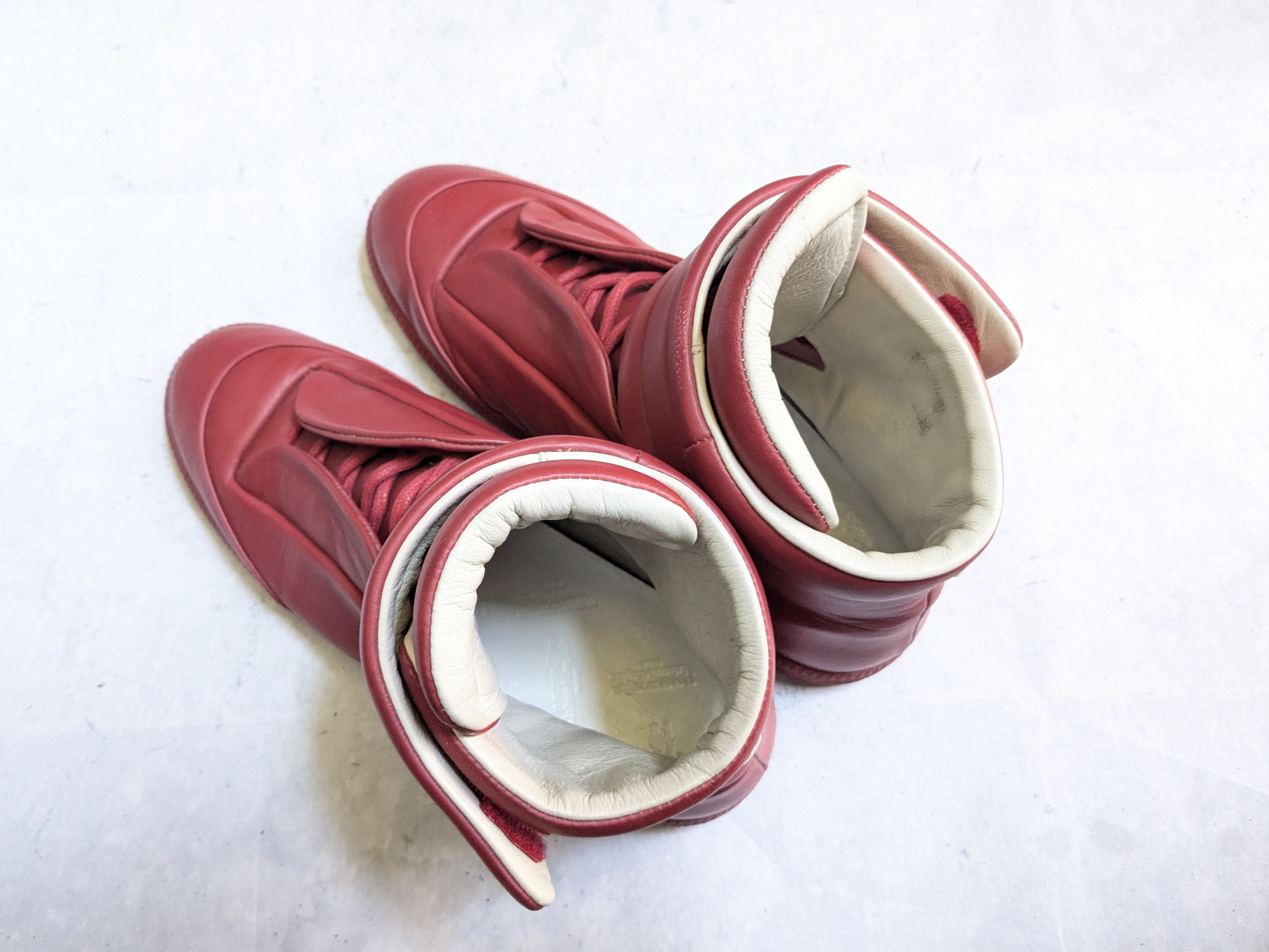 Maison Margiela Maison Margiela Future Red 10 43 High Top Sneakers Gum Size US 10 / EU 43 - 18 Thumbnail