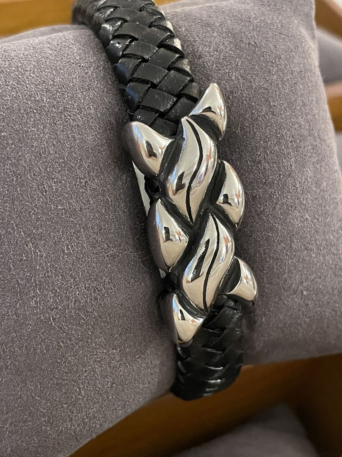 Other Stainless Steel and Leather Bracelet Size ONE SIZE - 1 Preview