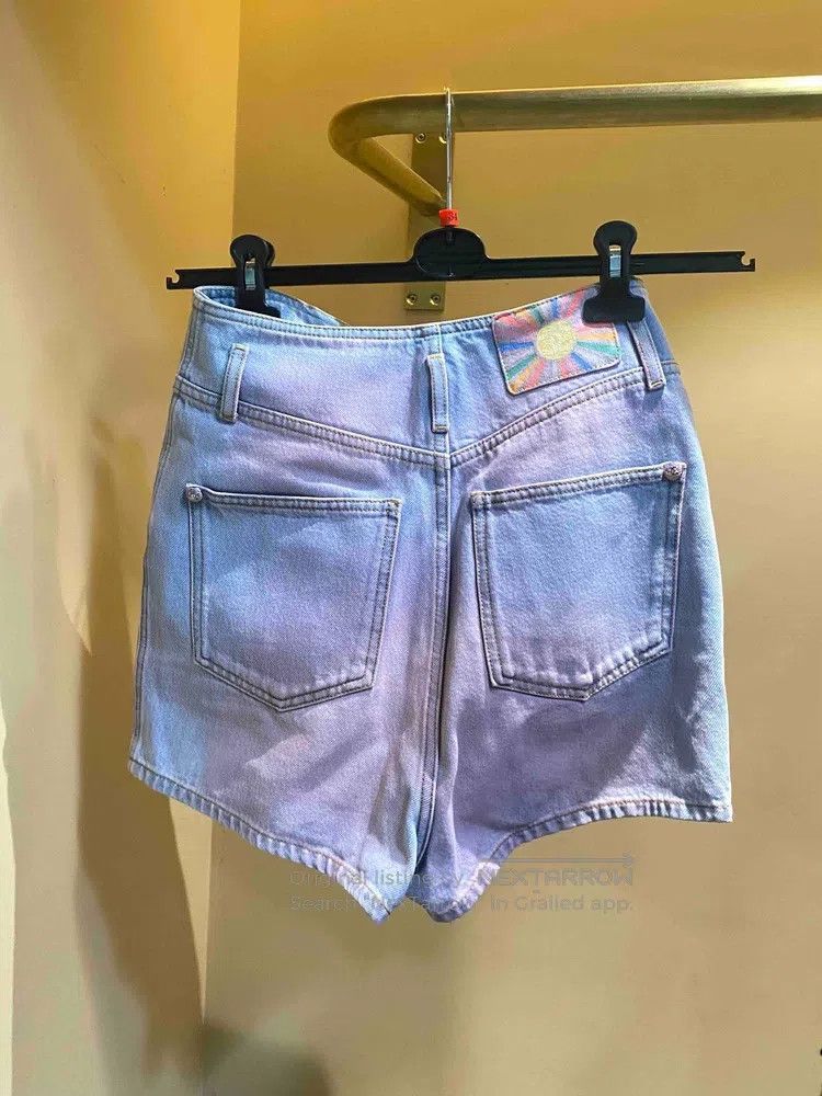 Chanel Chanel 24c blush denim shorts Size 24" / US 00 / IT 34 - 2 Thumbnail