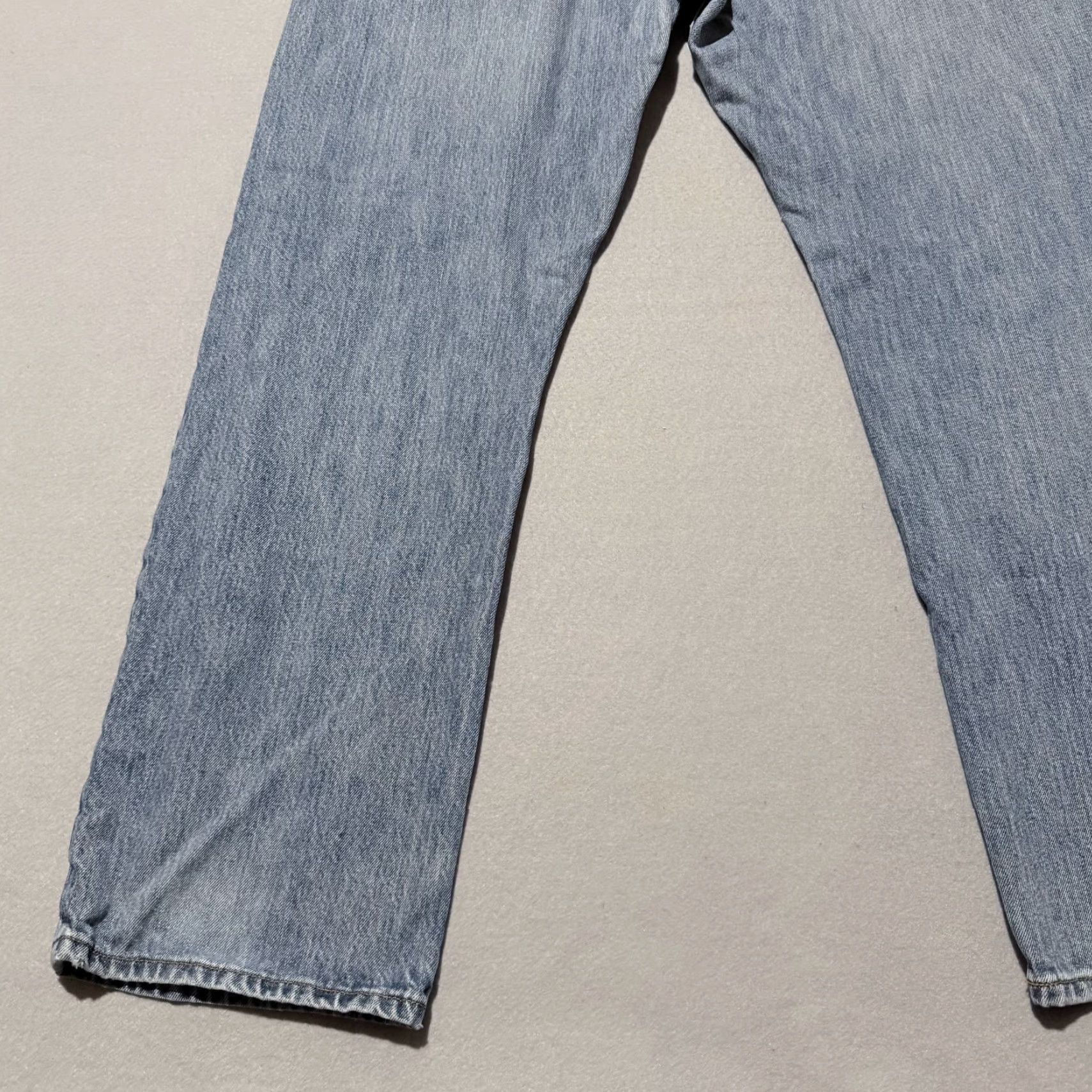 Levi's Levi's 501 Jeans Men's Blue Denim Mid Rise Classic Pockets - 38x30 Straight Vintage? Size US 38 / EU 54 - 7 Thumbnail