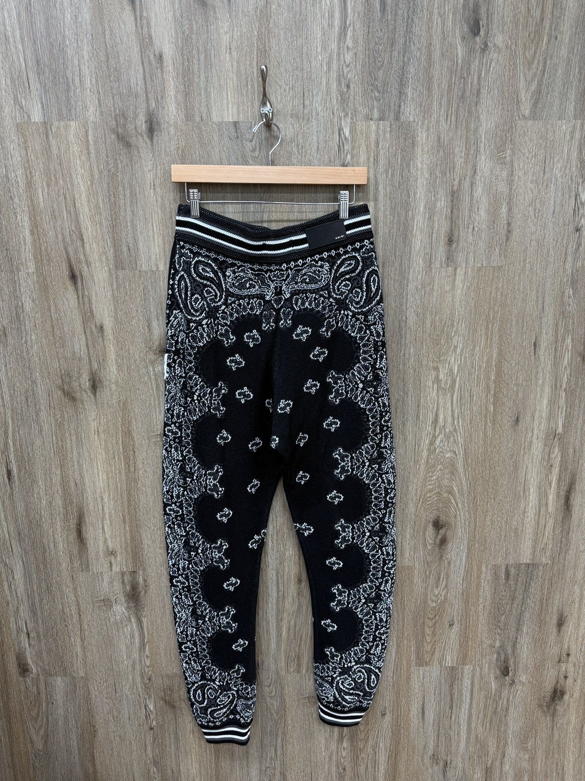 Amiri Amiri Black Bandana Sweatpants Size US 32 / EU 48 - 7 Thumbnail