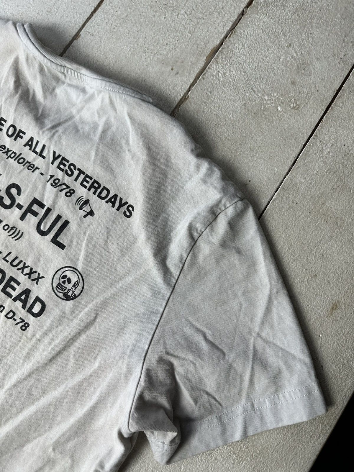 Diesel 🚨DIESEL AVANT GARDE ARCHIVE VINTAGE BIG LOGO T-SHIRT Y2K TEE Size US S / EU 44-46 / 1 - 10 Thumbnail