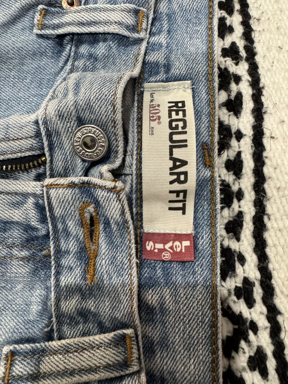 Levi's Vintage Clothing Levi Men’s 505 Rare Vintage Single R Tag Jeans 33x32 Size US 33 - 3 Thumbnail