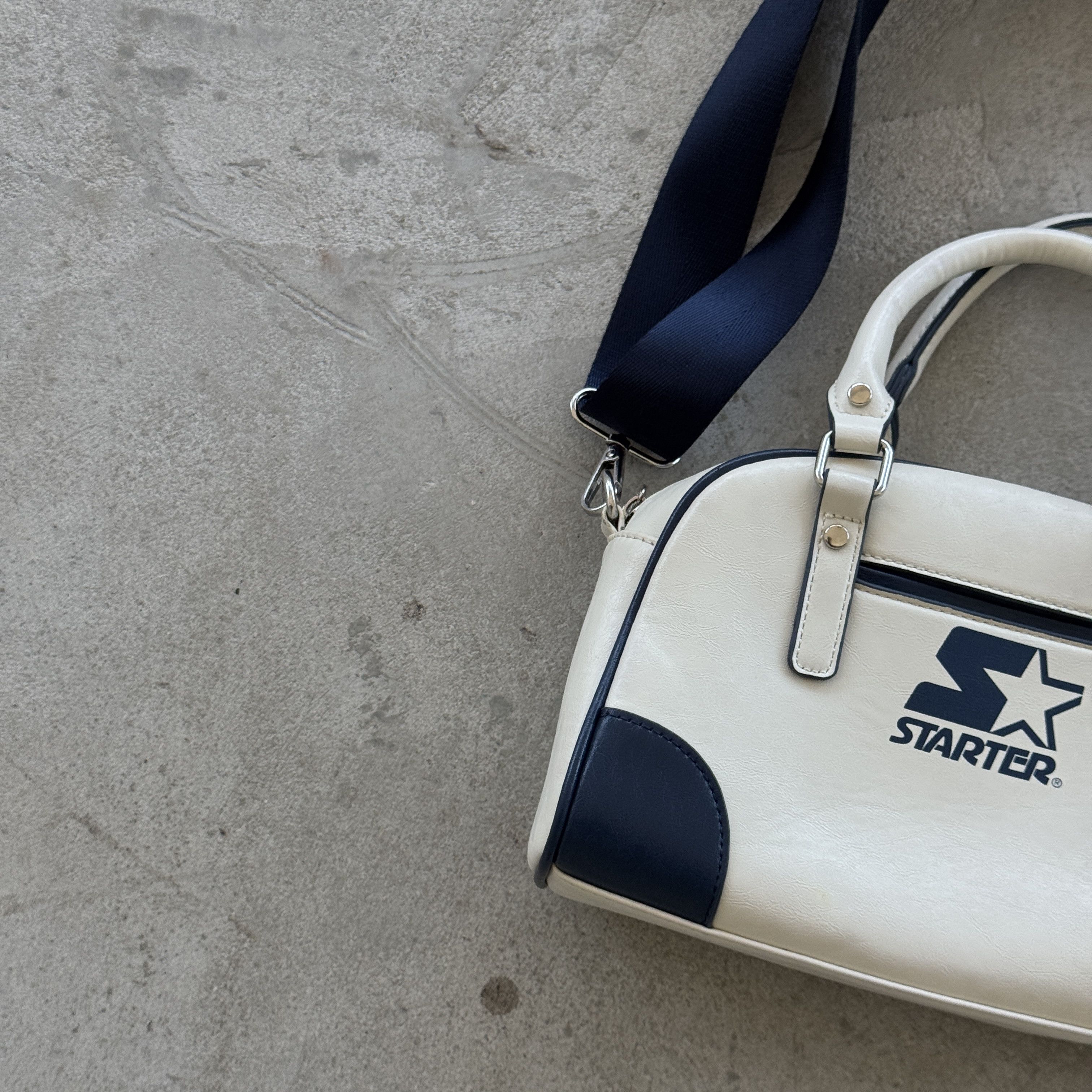 Starter Starter White Navy Blue Mini Bowling Handbag Crossbody Size ONE SIZE - 3 Thumbnail
