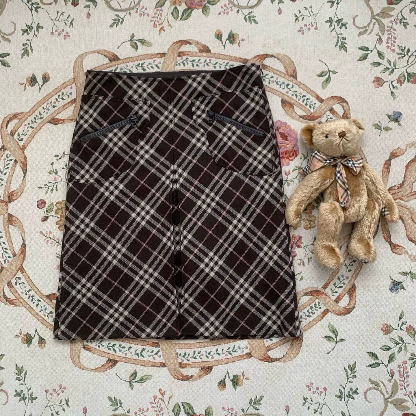 Burberry Vintage Plaid Mini Skirt - dmc