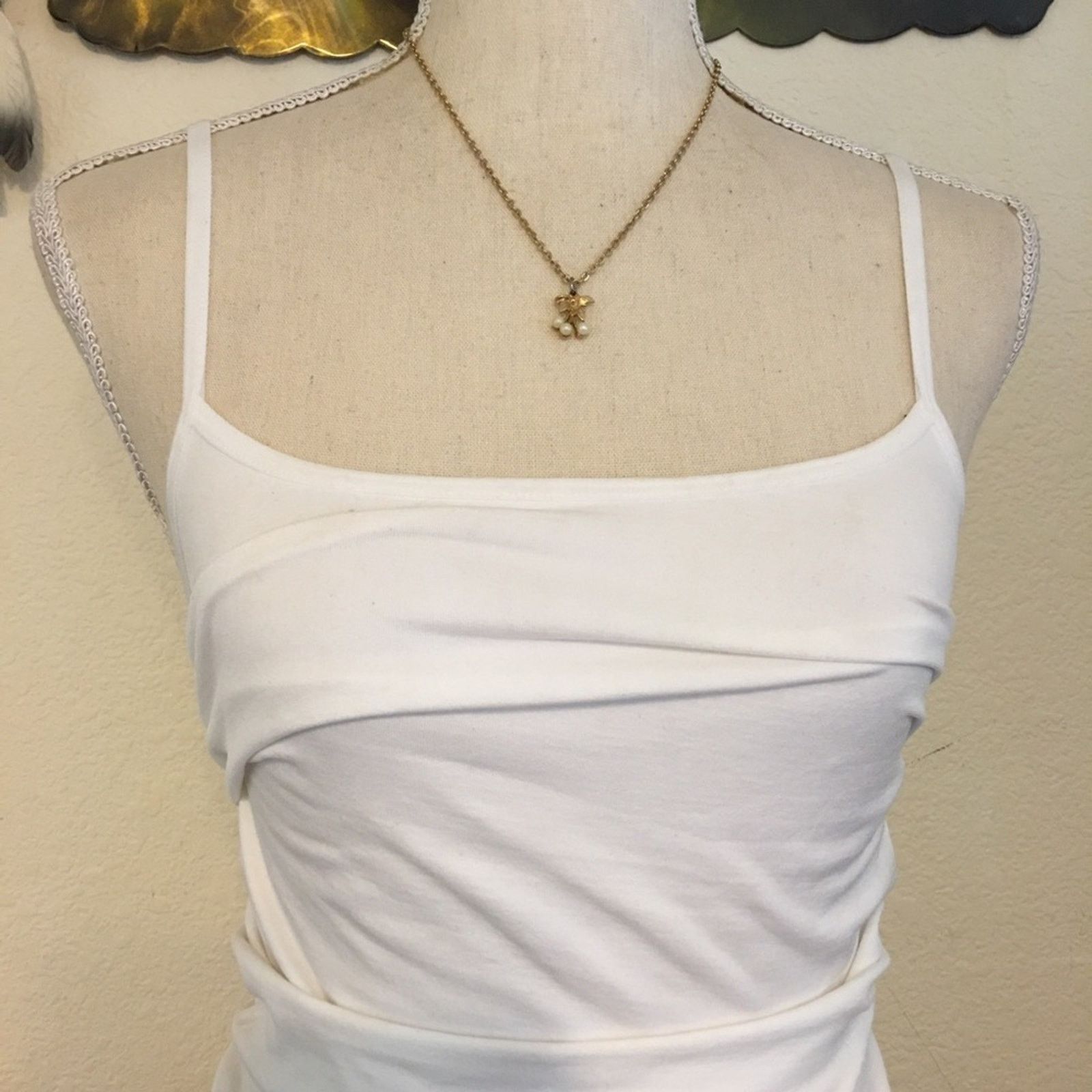 Vintage Vintage 70s gold tone leaf pendant pearl accents Size ONE SIZE - 3 Thumbnail