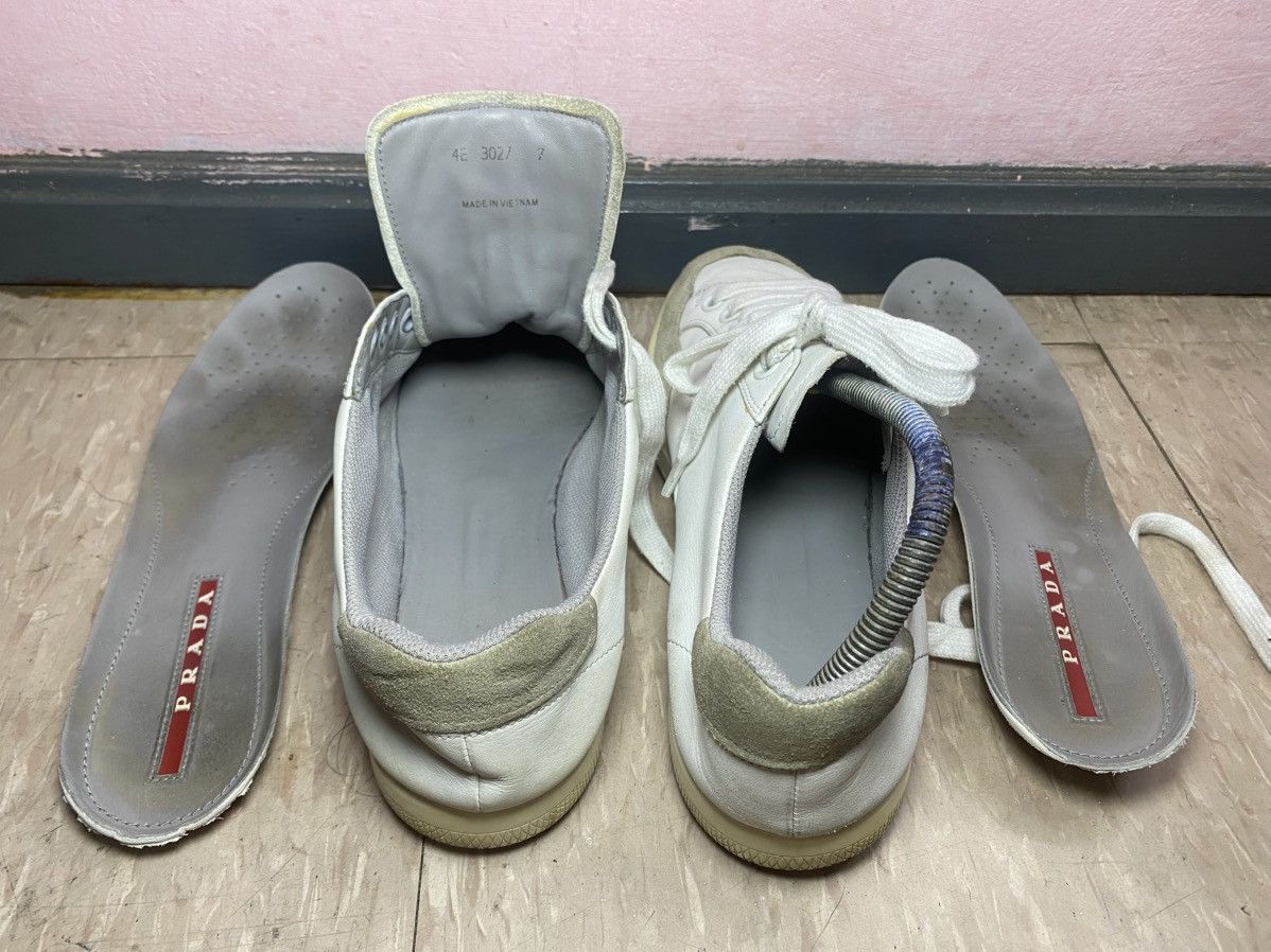 Designer × Prada Luxury prada sneakers shoes 4E3027 white leather Size US 7 / EU 40 - 12 Thumbnail