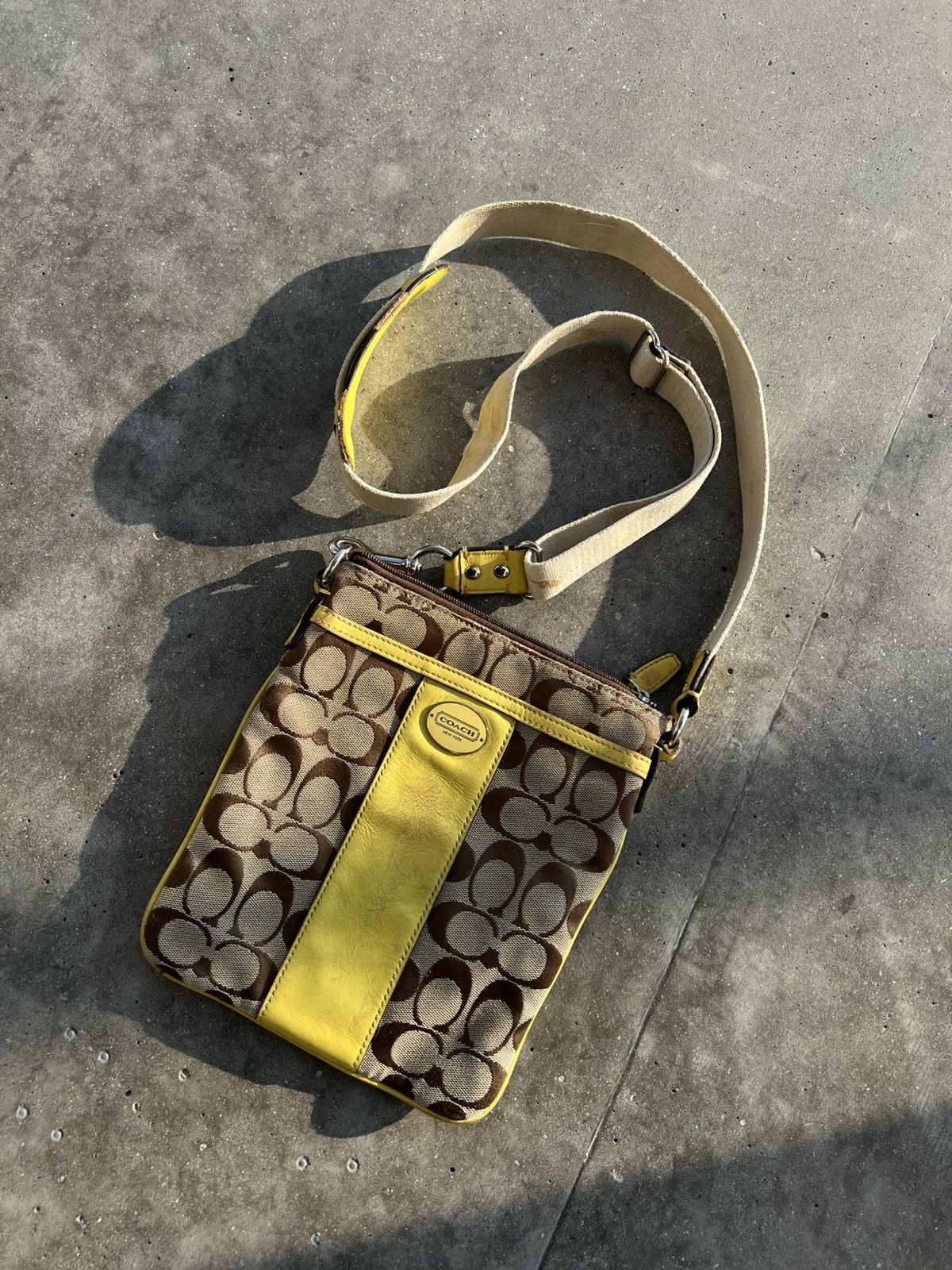 Coach × Vintage Coach messenger crossbody bag vintage Size ONE SIZE - 2 Thumbnail