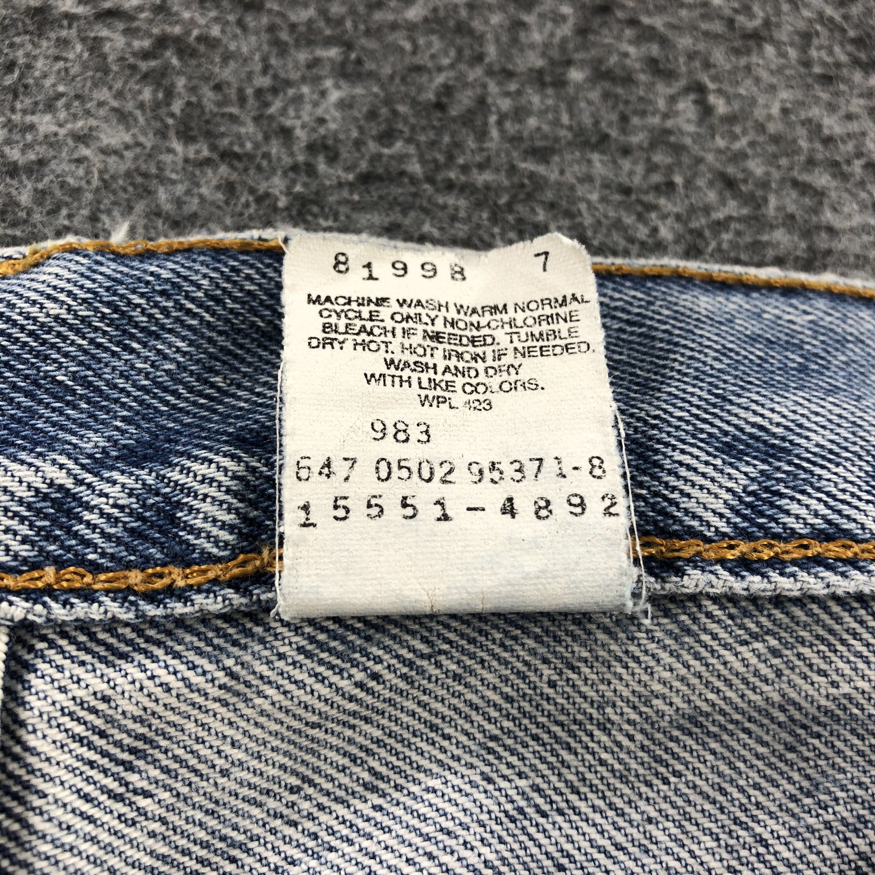 Levi's × Vintage Vintage 90s Light Wash Levis 550 Jeans-JM1817 Size US 32 / EU 48 - 11 Thumbnail