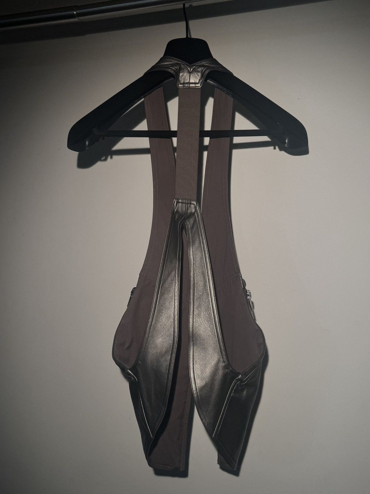 Rick Owens Rick Owens Mainline Bauhaus Leather Vest – Gunmetal Size US M / EU 48-50 / 2 - 6 Thumbnail