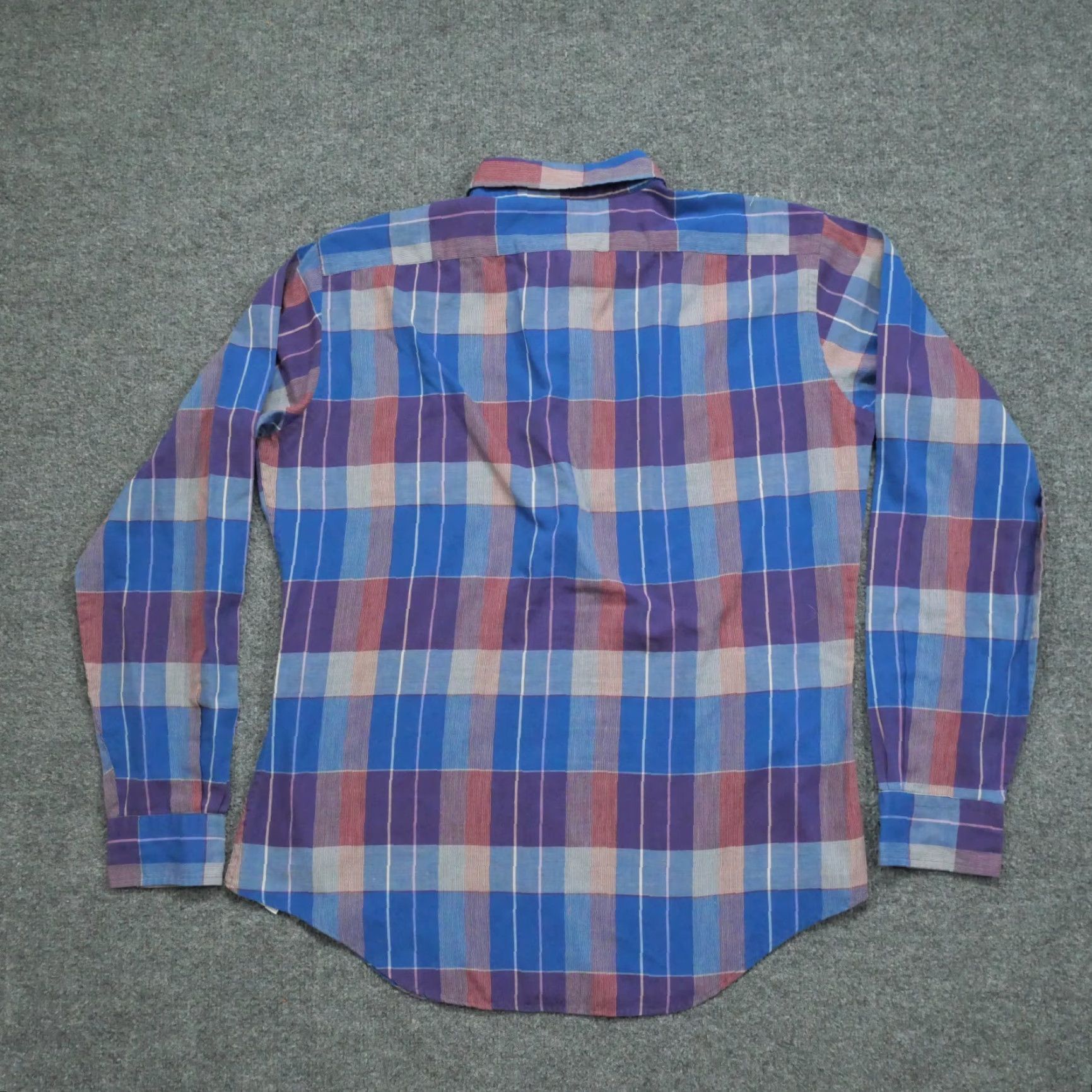 Arrow VINTAGE Arrow Shirt Mens Large Blue Purple Plaid Button-Down Long Sleeve Size US L / EU 52-54 / 3 - 5 Thumbnail