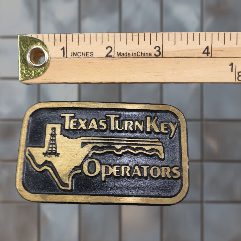 Vintage VINTAGE DynaBuckle Belt Buckle Mens Solid Brass Texas Turn Key Operators Oil Belt Buckle Western Key Oilfield Theme US USA 70s Retro Cowboy Logo Size ONE SIZE - 1 Thumbnail