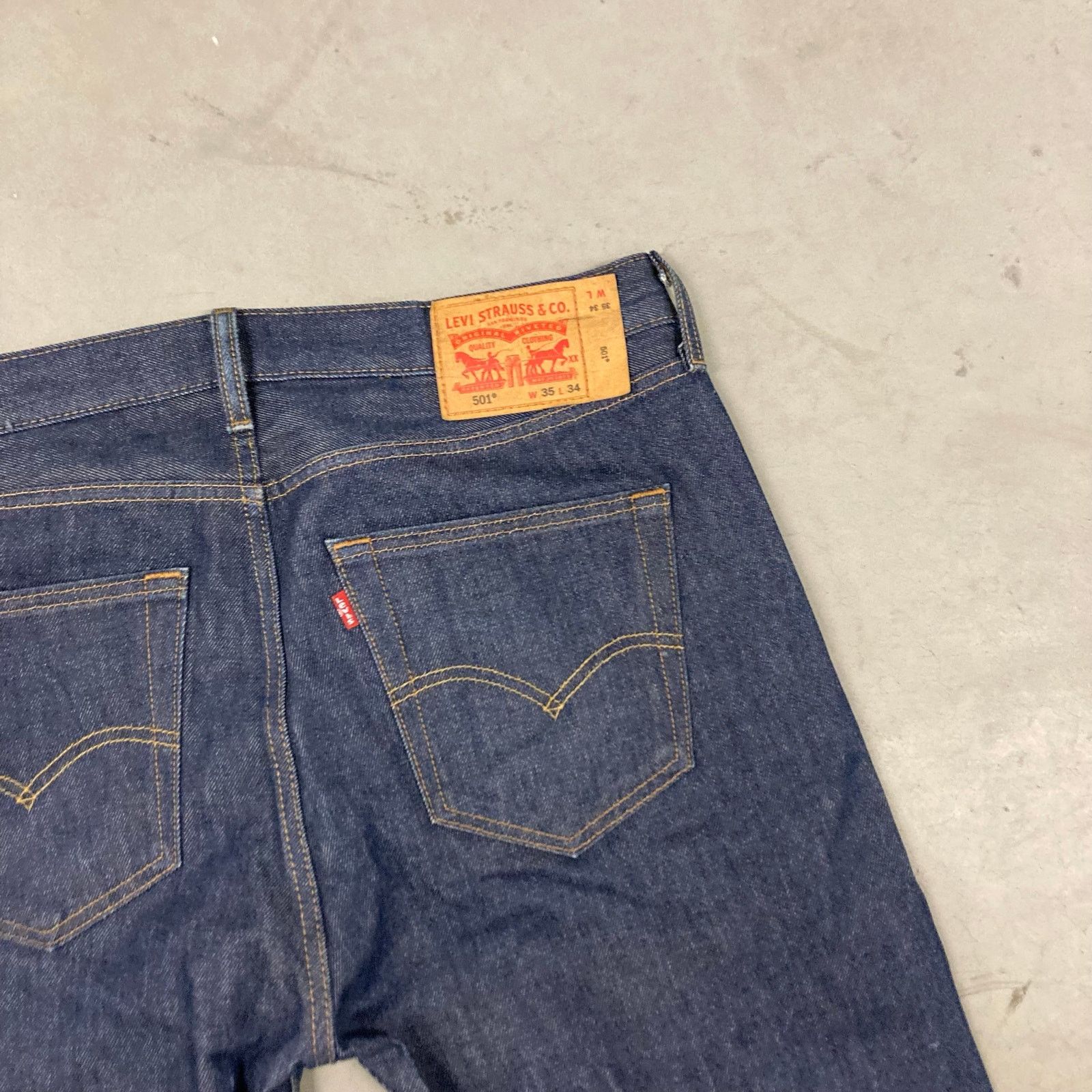 Levi's × Vintage Y2K Levi’s 501 cutoff button fly Jeans 35x29 Size US 35 - 3 Thumbnail